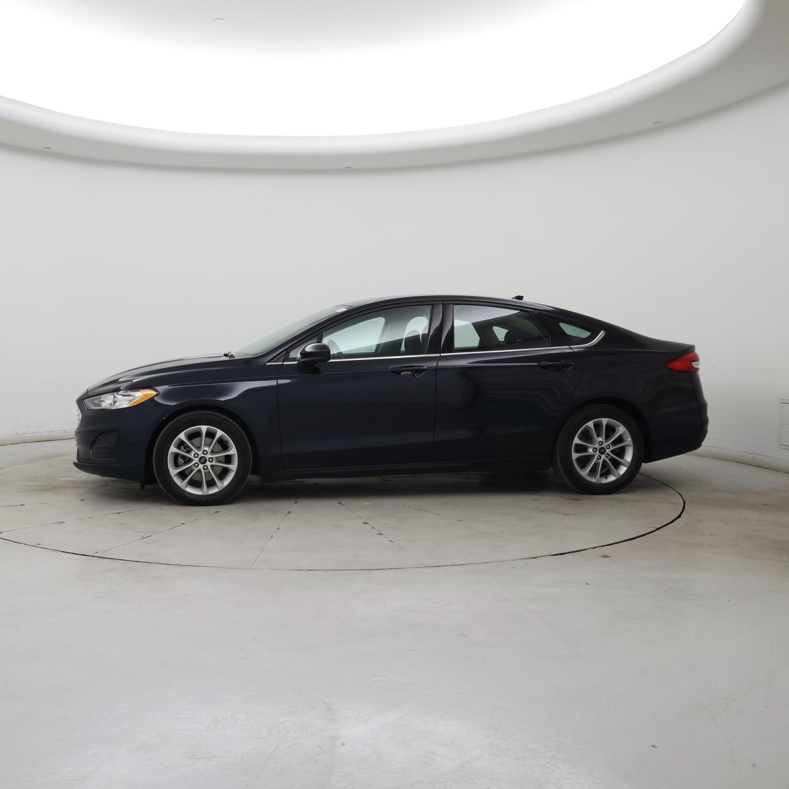 Thumbnail: 2020 Ford Fusion - 3