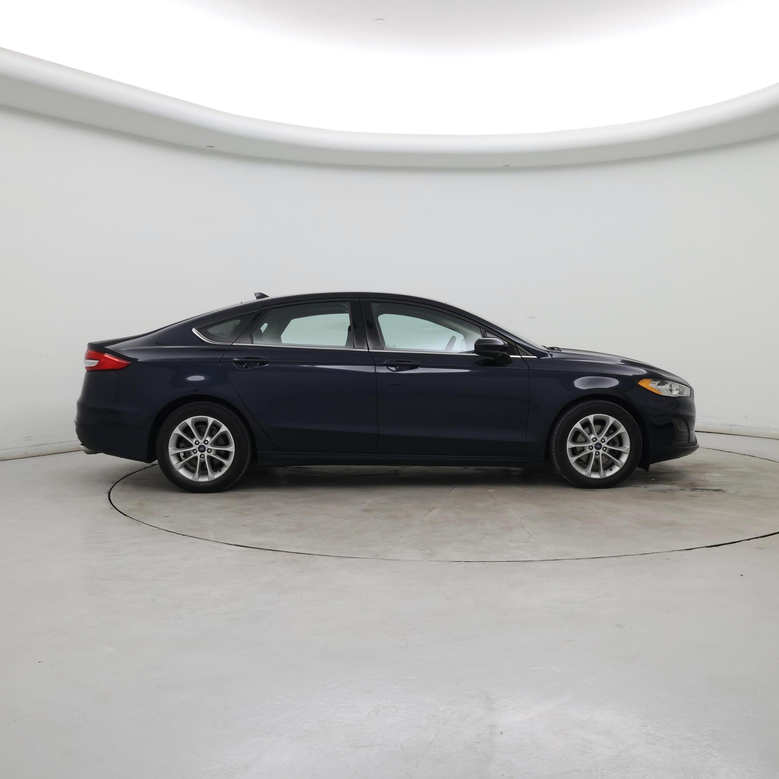 Thumbnail: 2020 Ford Fusion - 7