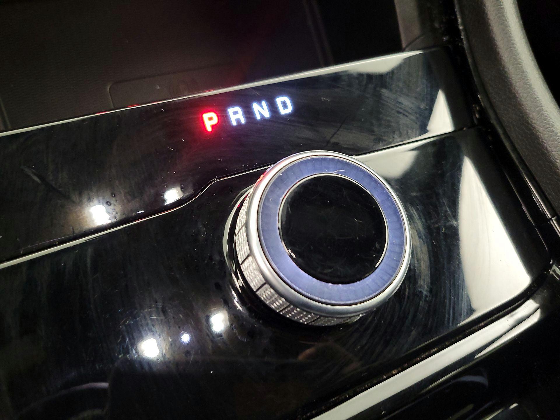 Thumbnail: 2023 Jeep Grand Cherokee - 17