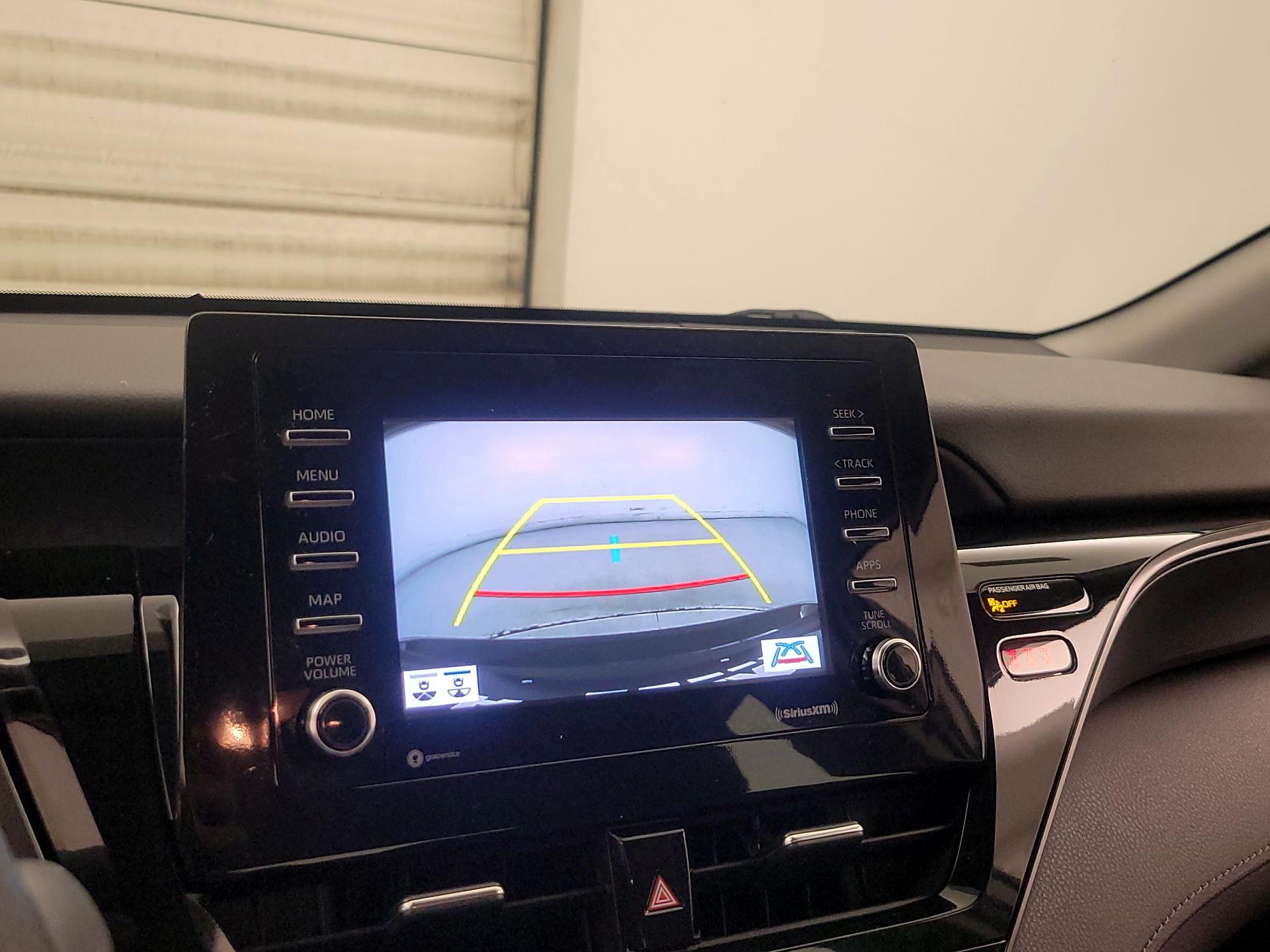 Thumbnail: 2022 Toyota Camry - 14