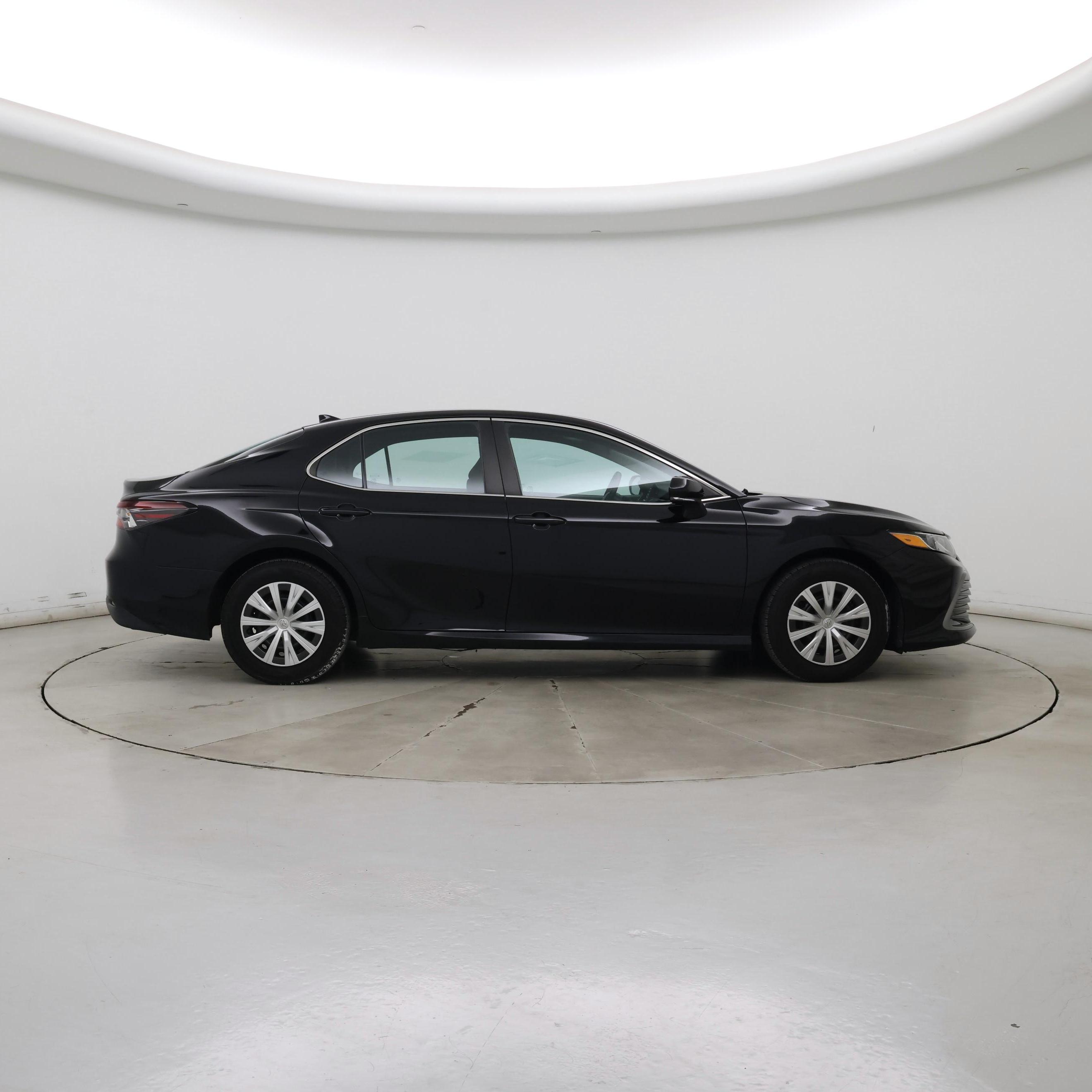 Thumbnail: 2022 Toyota Camry - 7