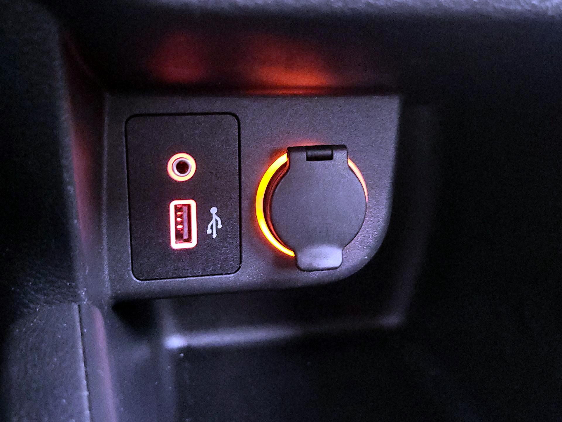 Thumbnail: 2022 Nissan Kicks - 18