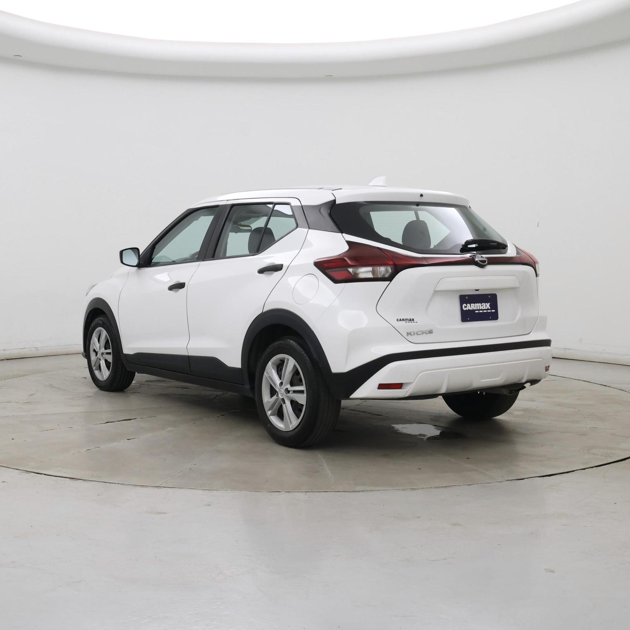 Thumbnail: 2022 Nissan Kicks - 2