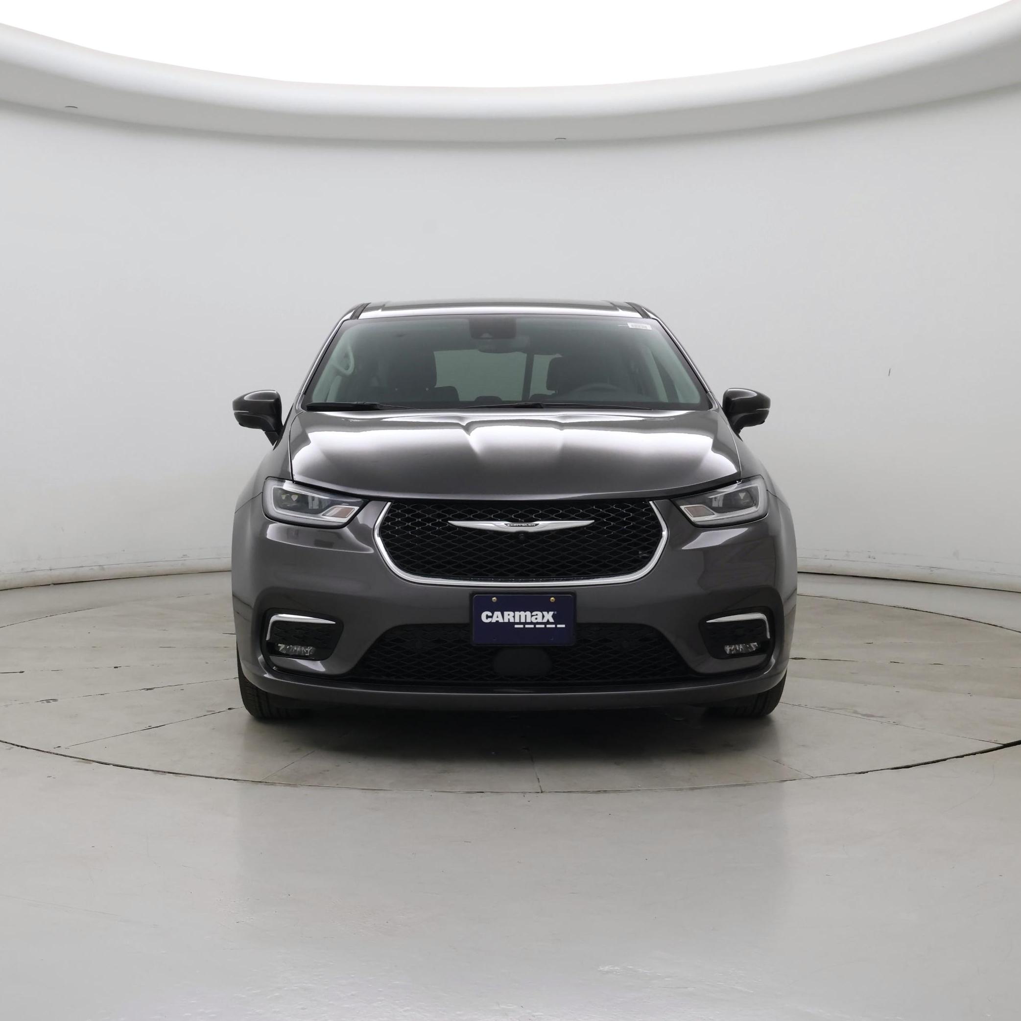 Thumbnail: 2023 Chrysler Pacifica - 5