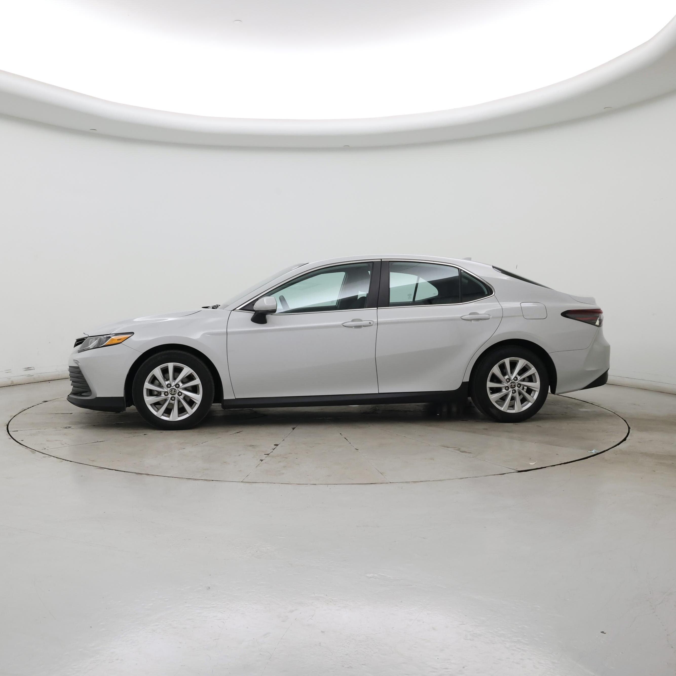 Thumbnail: 2024 Toyota Camry - 3