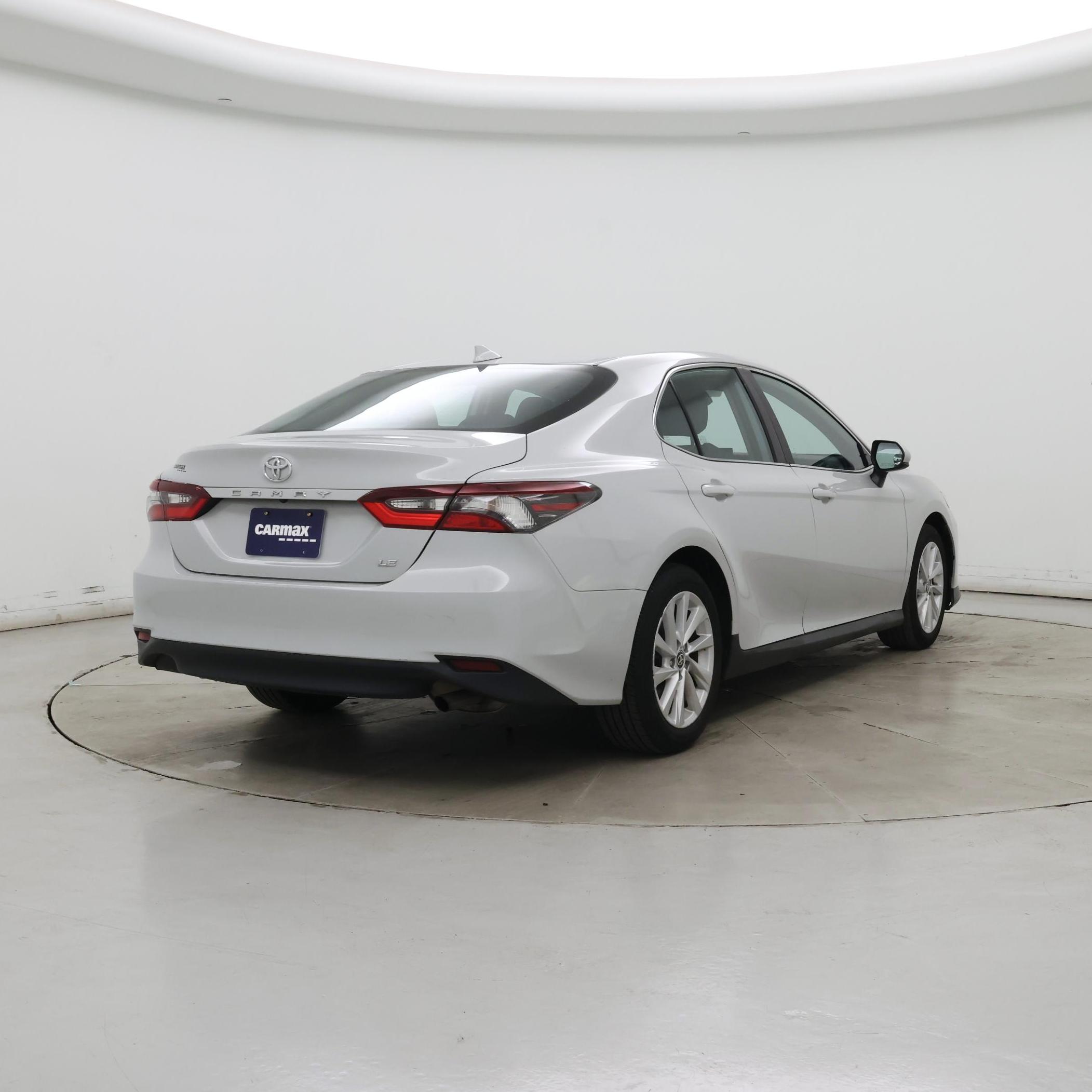 Thumbnail: 2024 Toyota Camry - 8