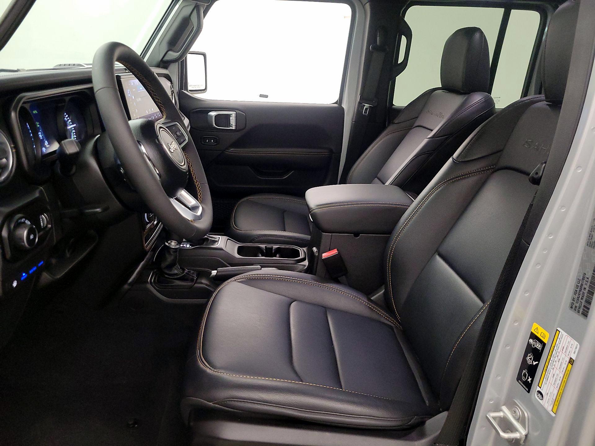 Thumbnail: 2024 Jeep Wrangler - 11