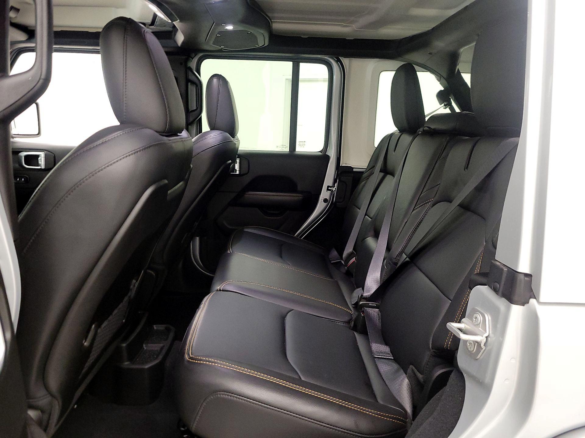 Thumbnail: 2024 Jeep Wrangler - 19