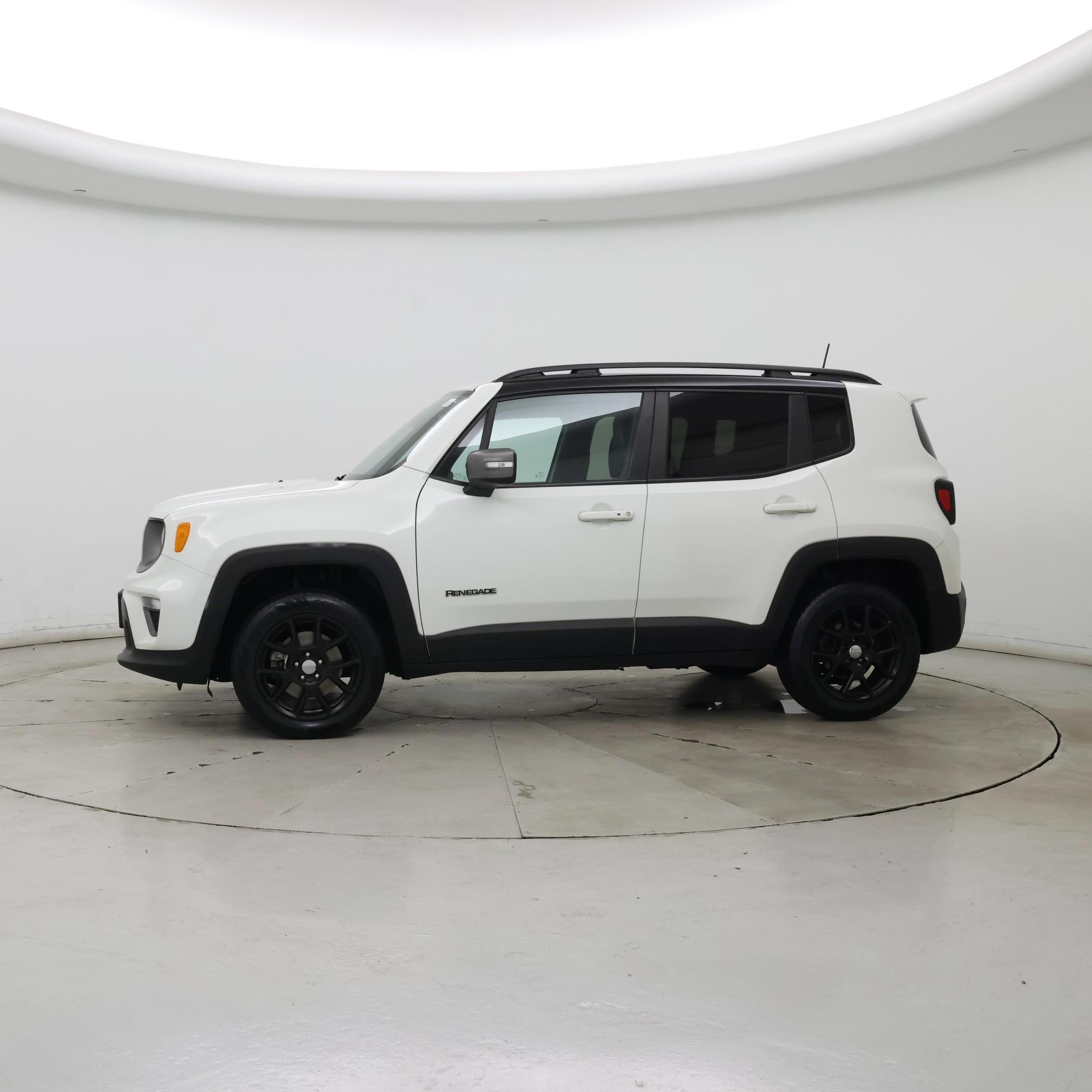 Thumbnail: 2021 Jeep Renegade - 3
