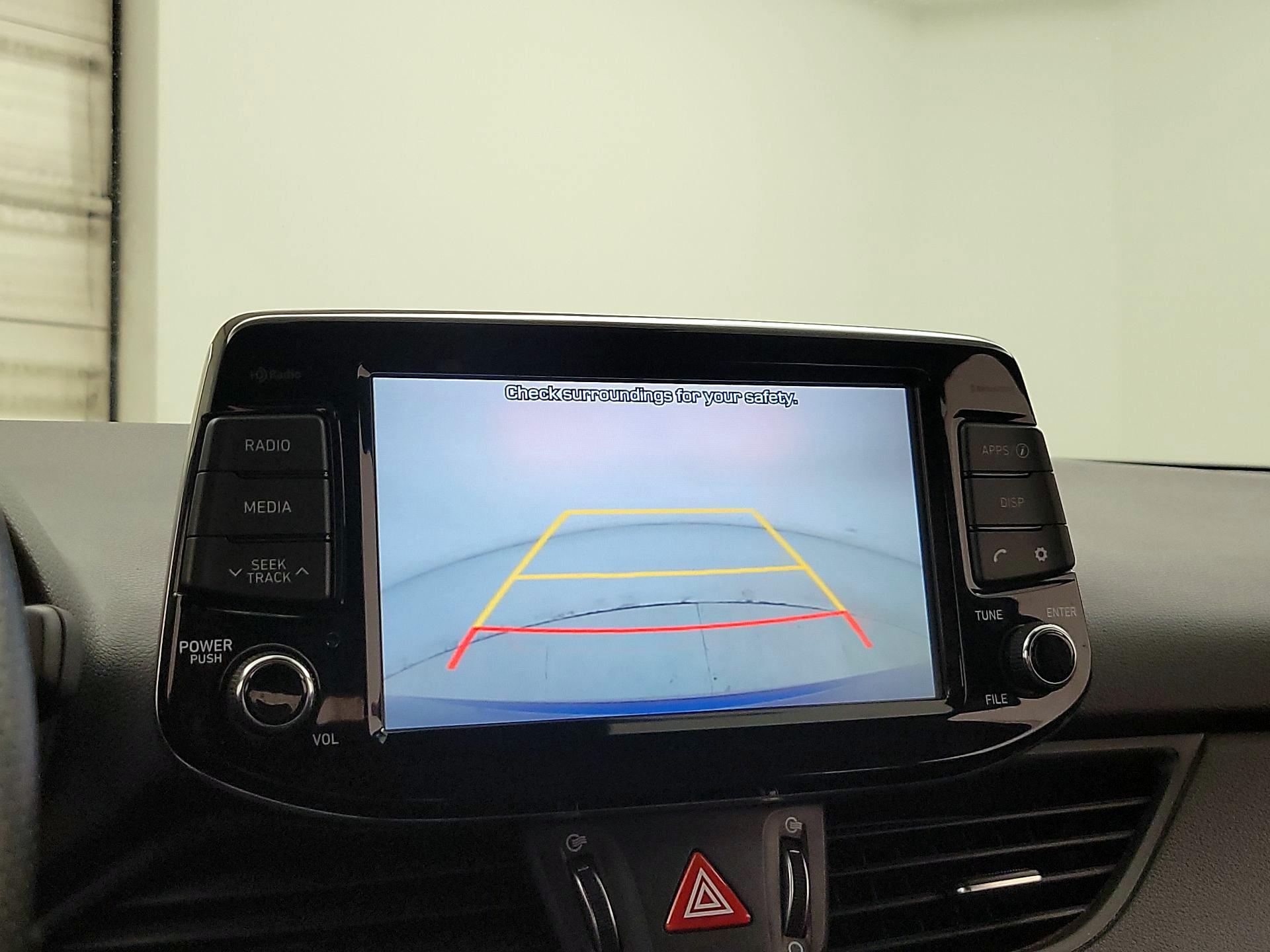 Thumbnail: 2020 Hyundai Elantra - 14