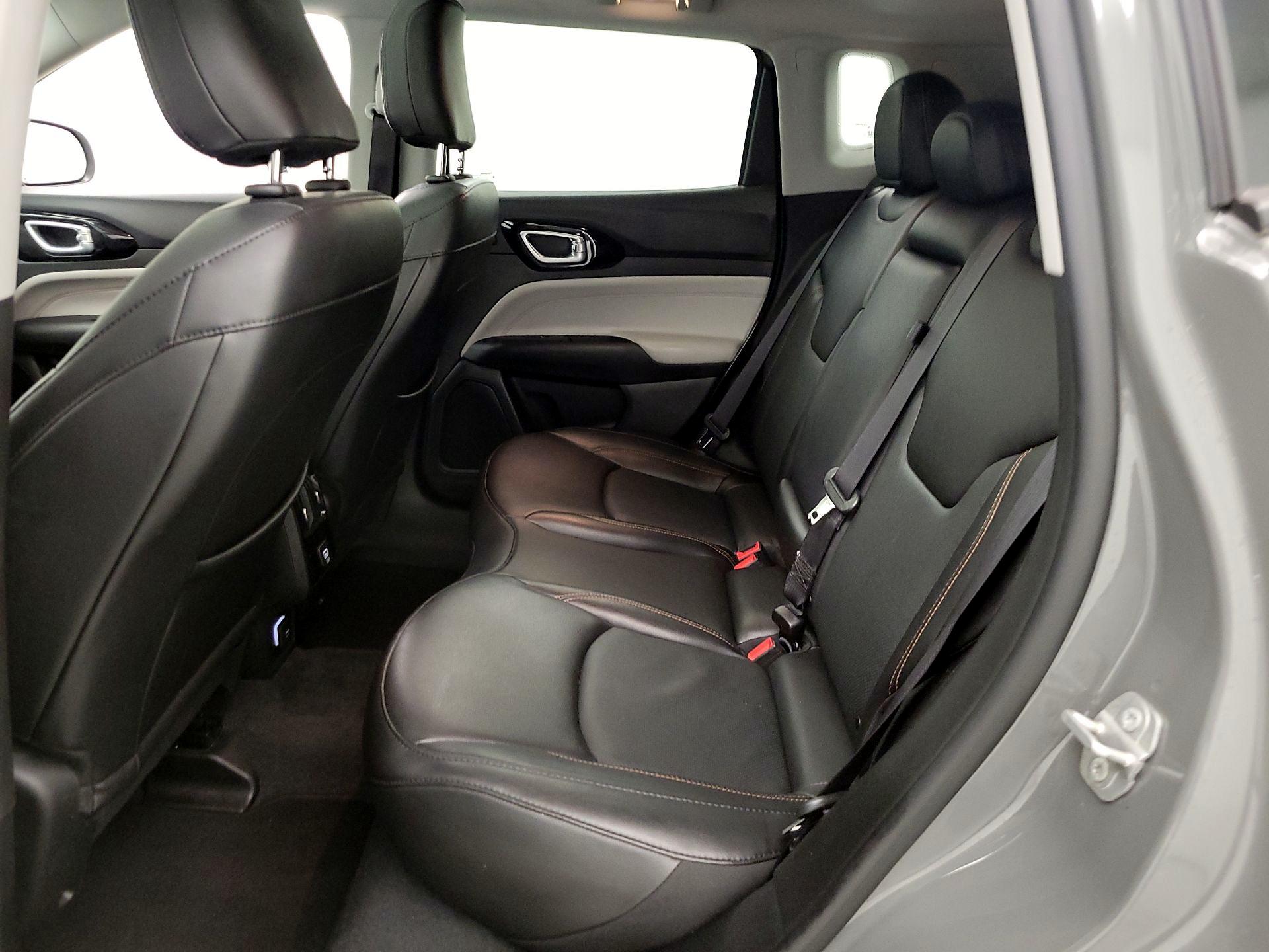 Thumbnail: 2022 Jeep Compass - 20