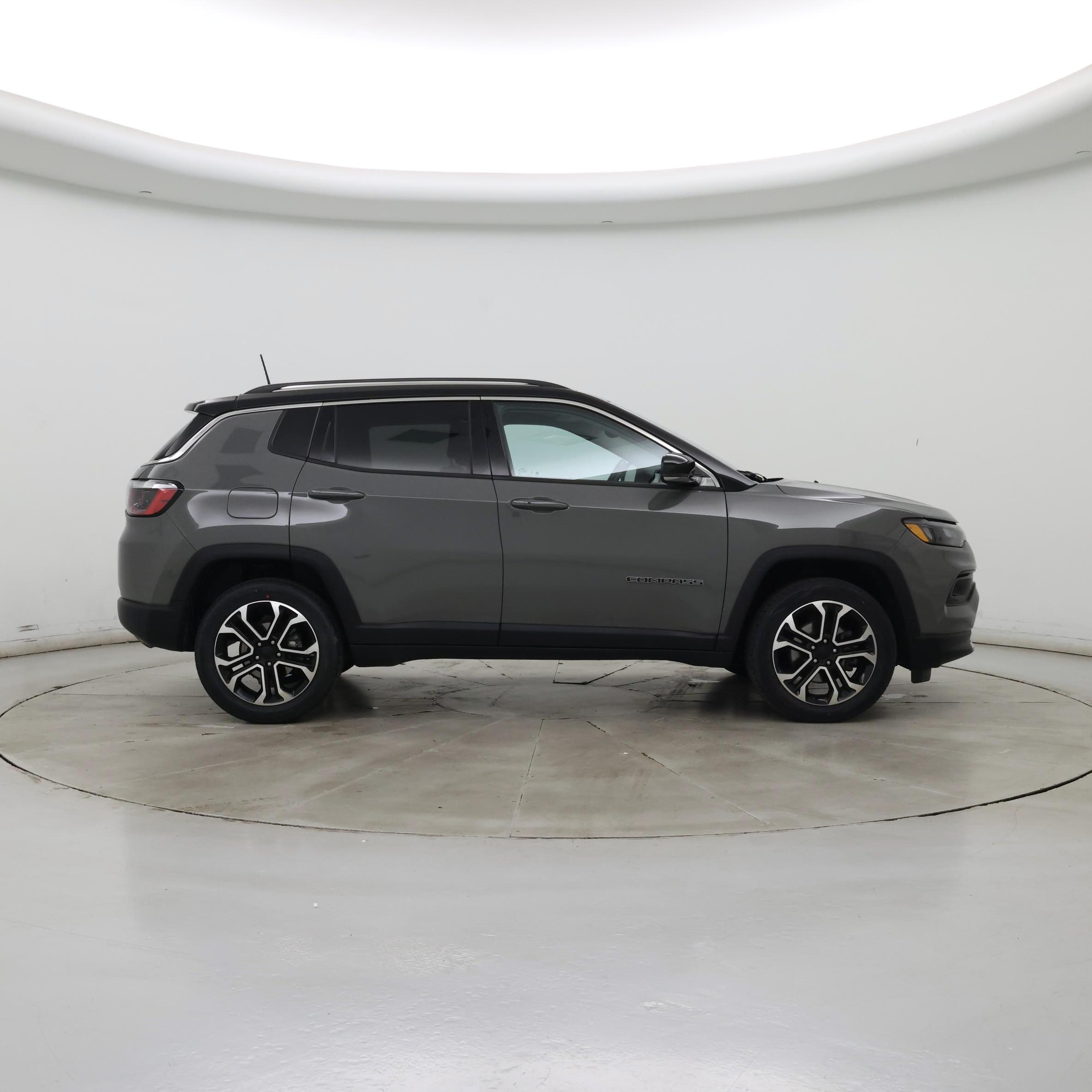 Thumbnail: 2022 Jeep Compass - 7