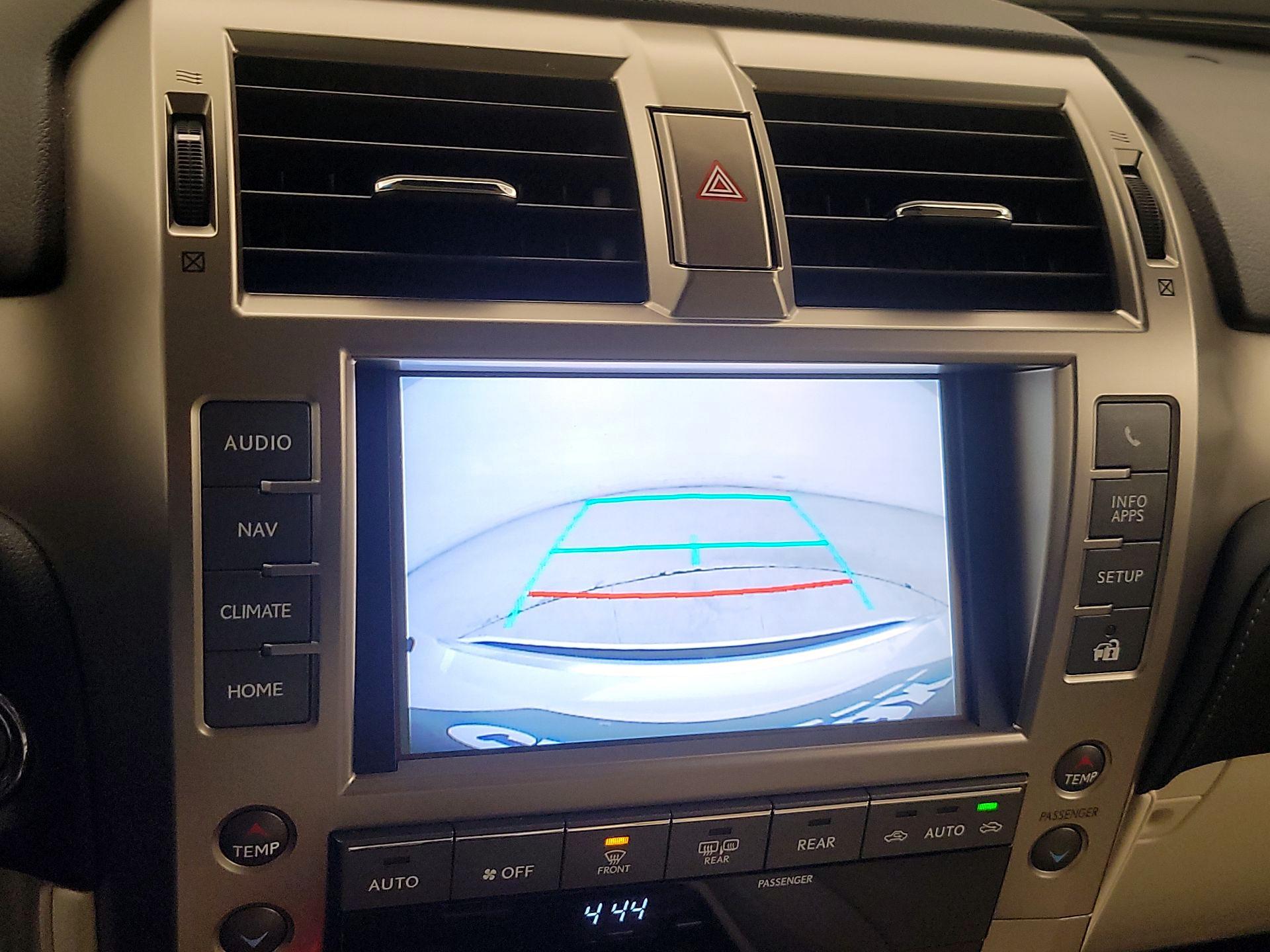 Thumbnail: 2021 Lexus GX - 15