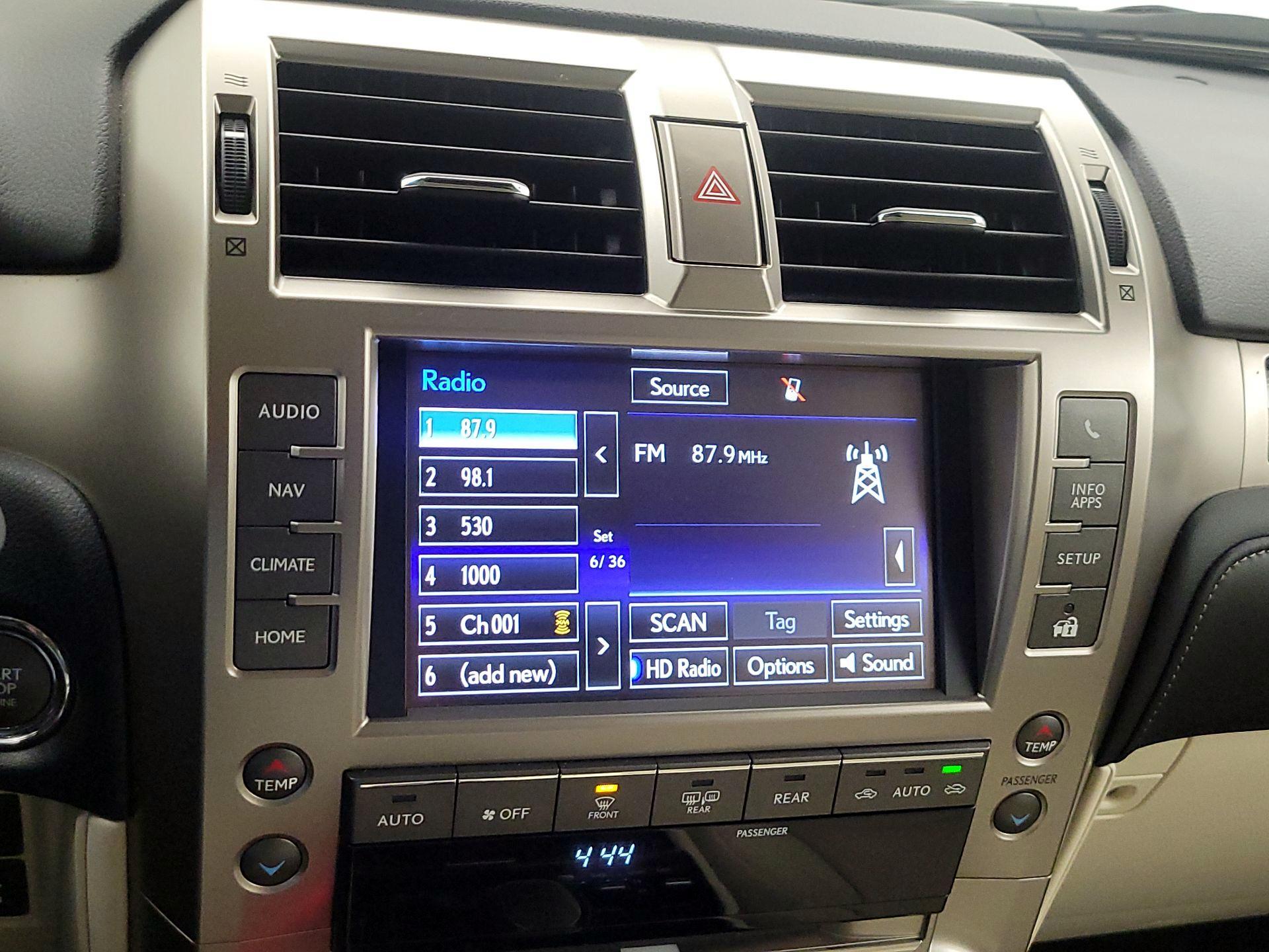 Thumbnail: 2021 Lexus GX - 16