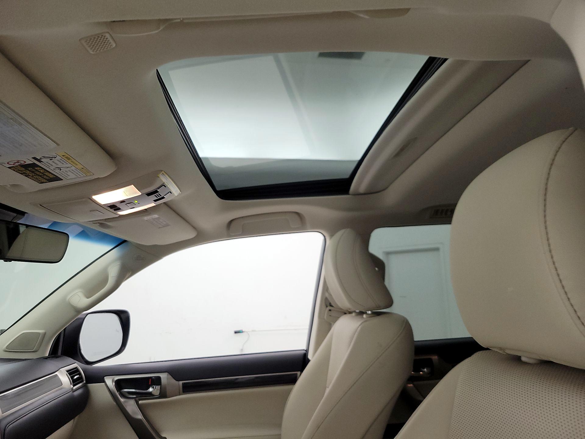 Thumbnail: 2021 Lexus GX - 20