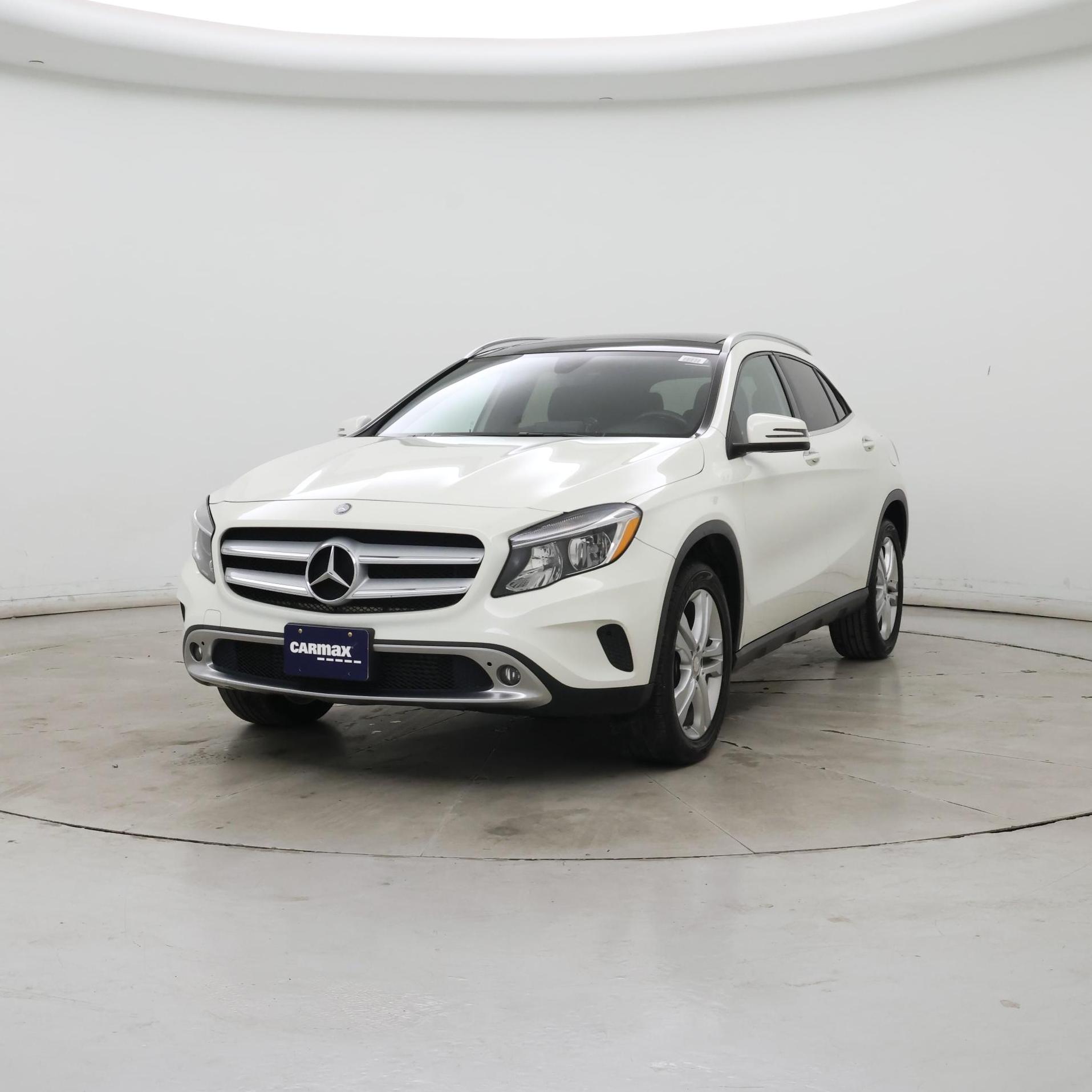 Thumbnail: 2016 Mercedes-Benz GLA - 4