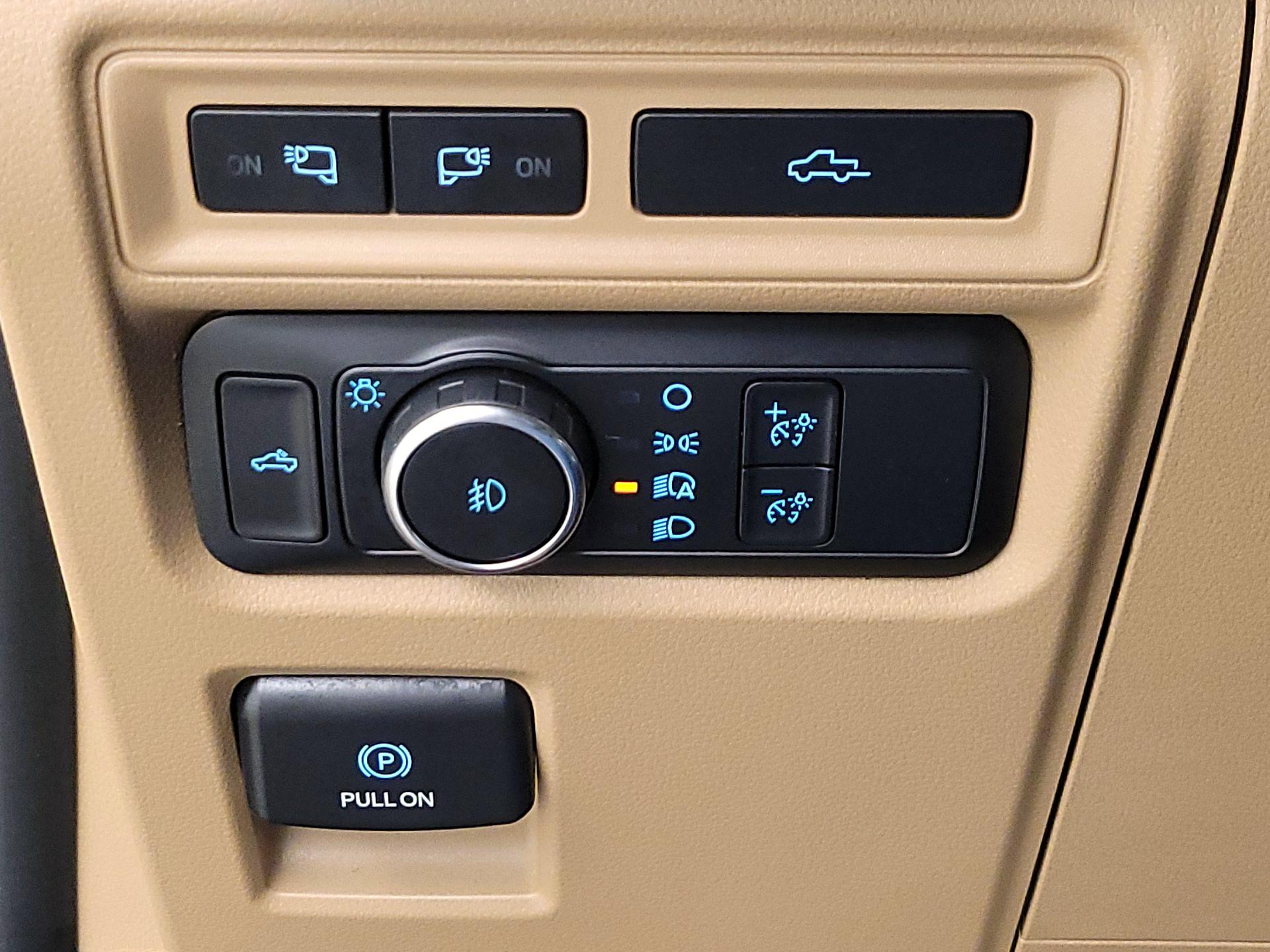 Thumbnail: 2022 Ford F-150 - 13