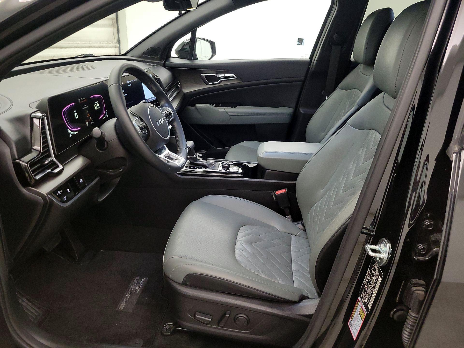 Thumbnail: 2023 Kia Sportage - 11