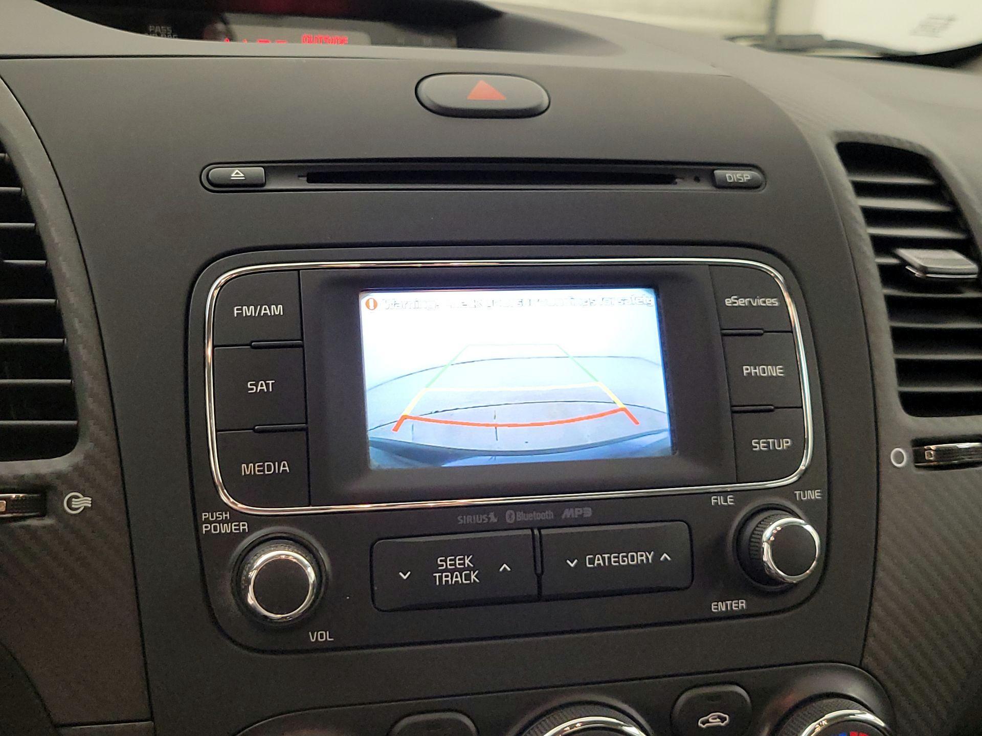 Thumbnail: 2015 Kia Forte - 14