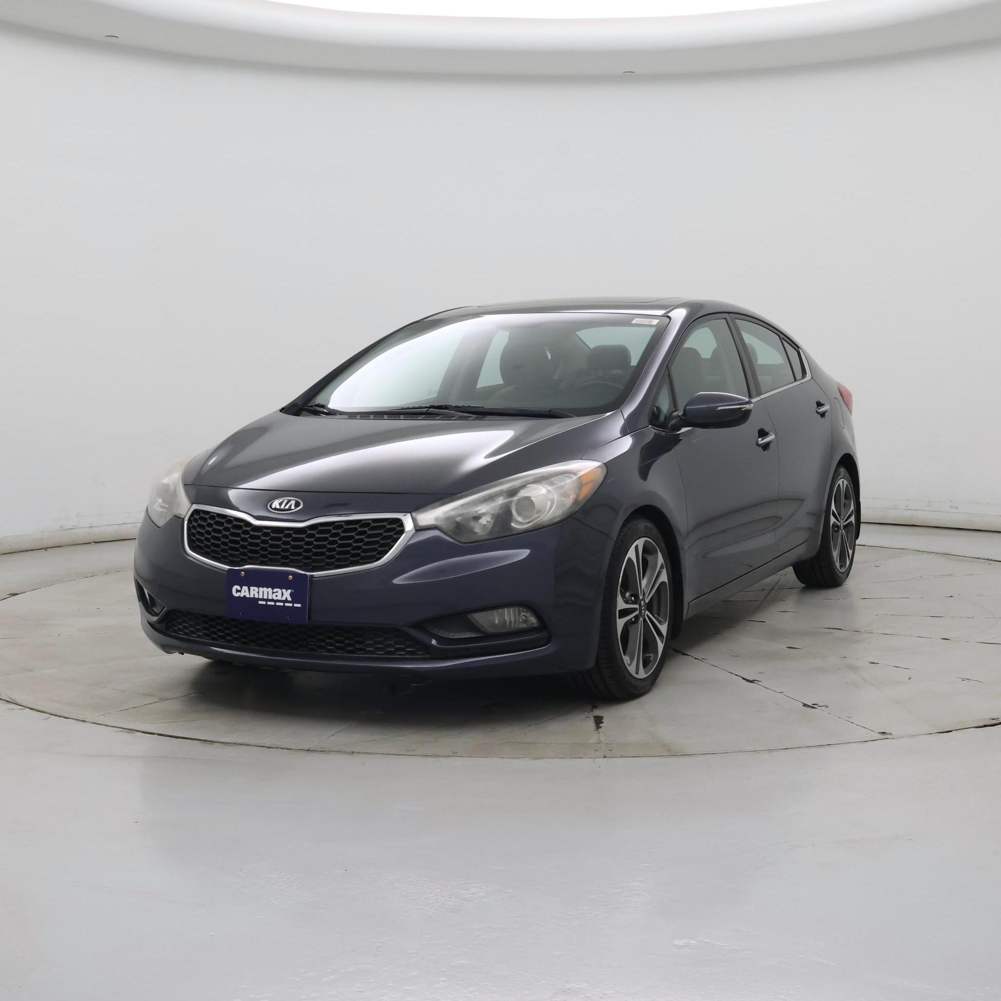 Thumbnail: 2015 Kia Forte - 4