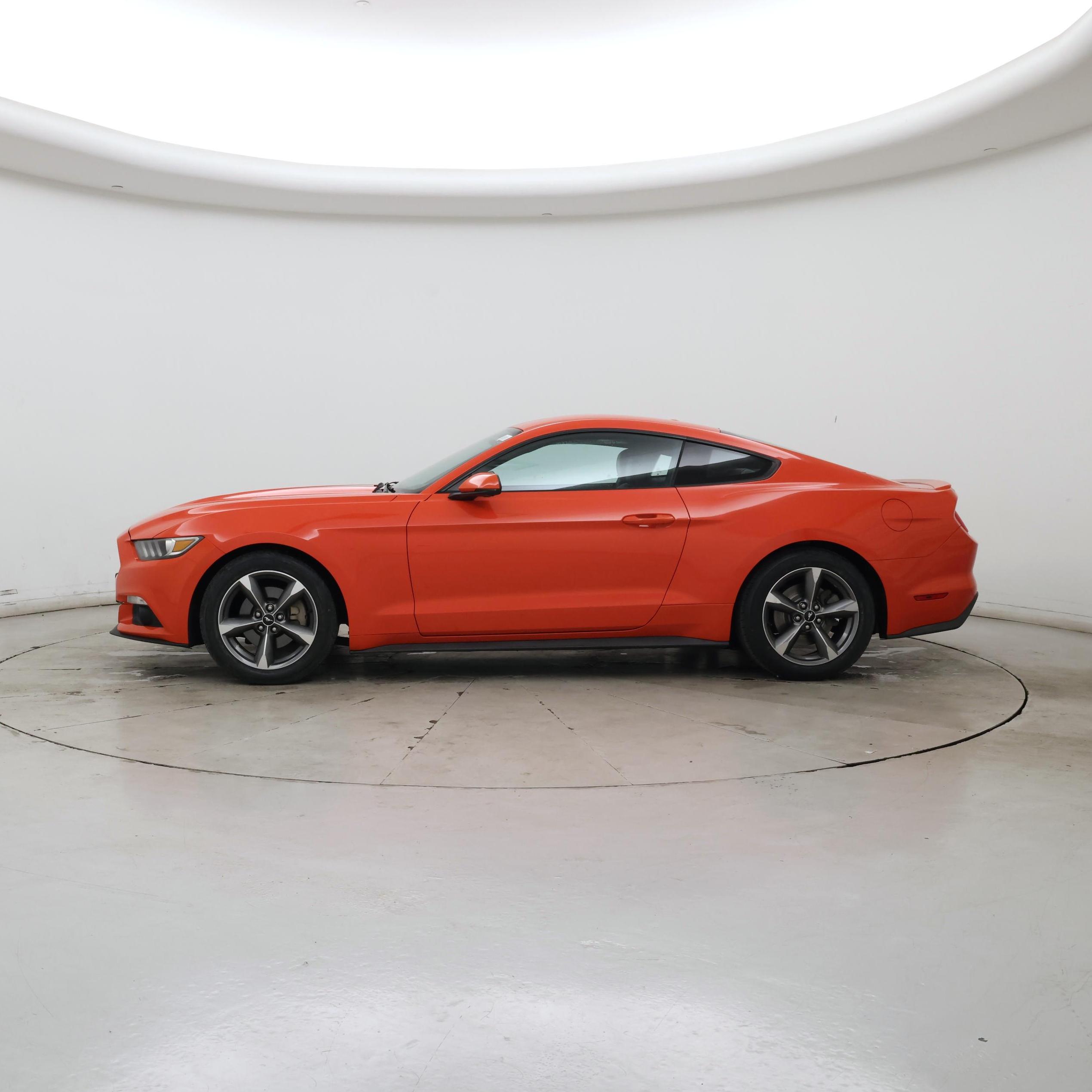 Thumbnail: 2016 Ford Mustang - 3