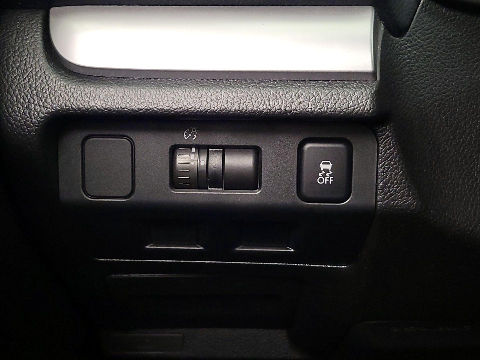 Thumbnail: 2014 Subaru Forester - 13