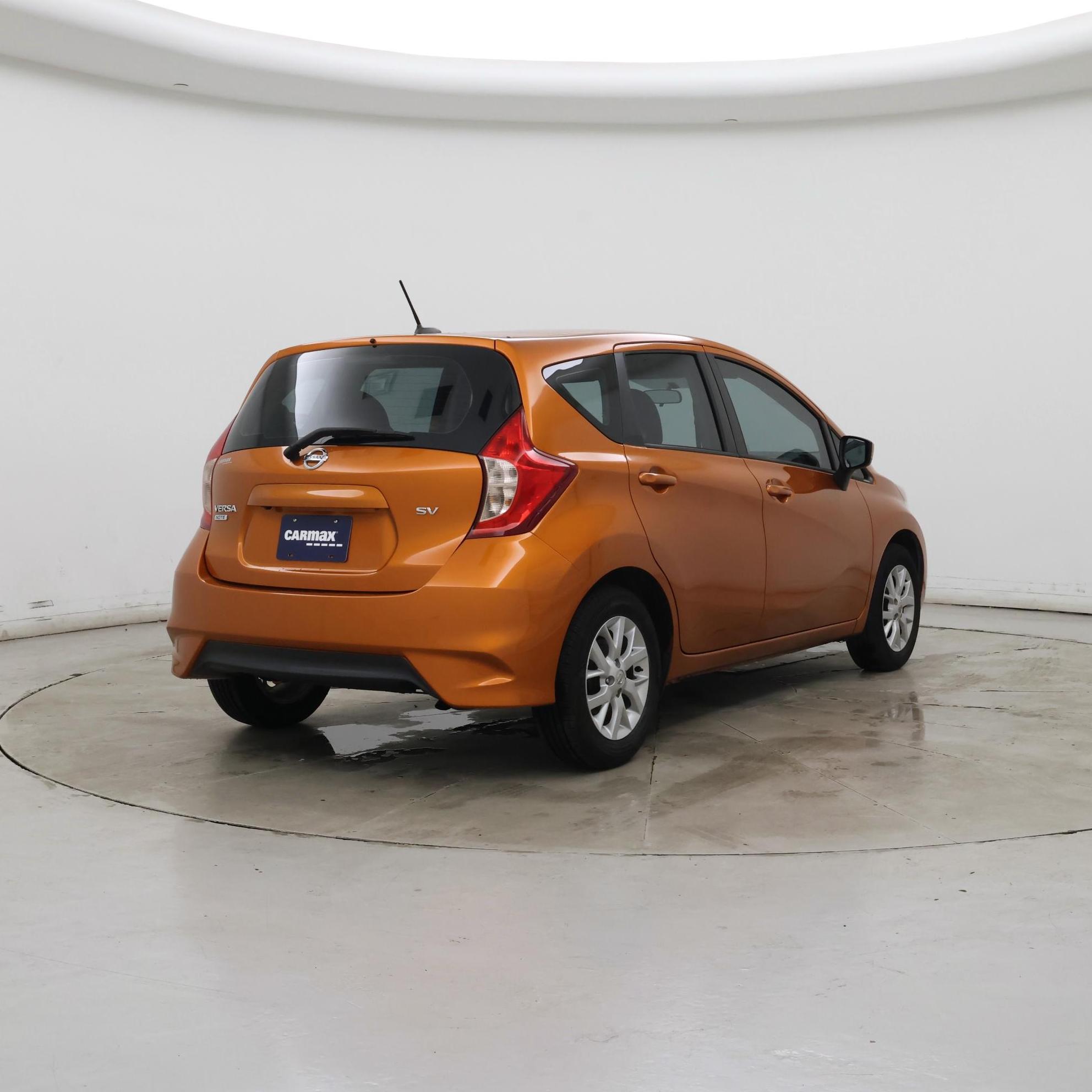 Thumbnail: 2017 Nissan Versa Note - 8