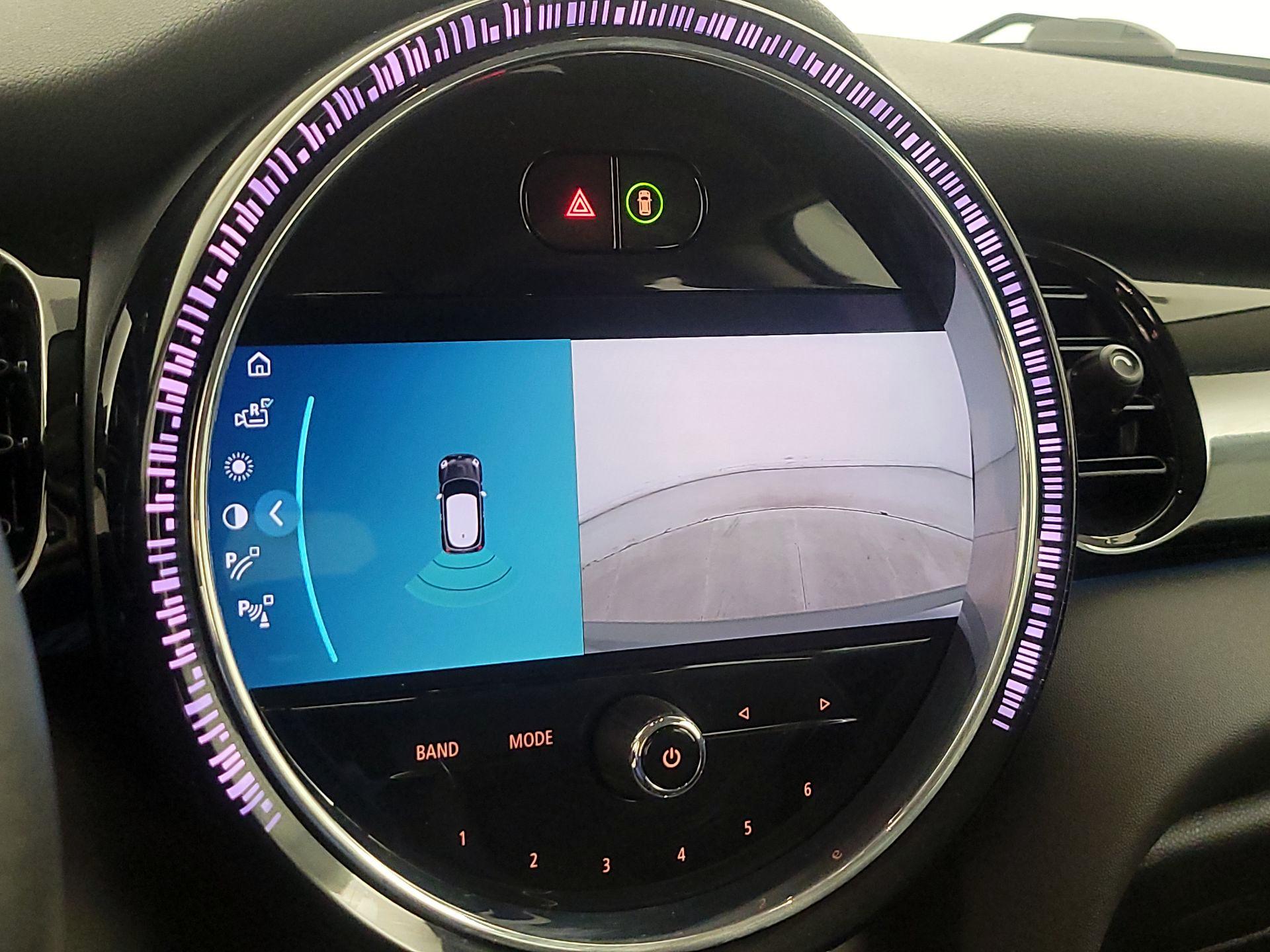 Thumbnail: 2022 MINI Cooper Hardtop - 15