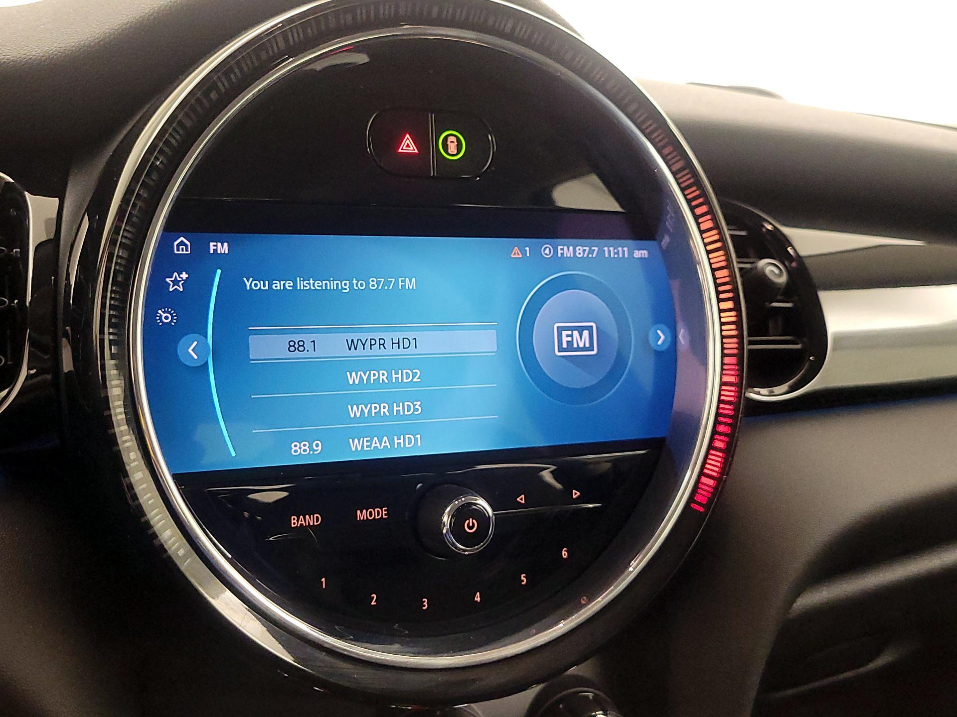 Thumbnail: 2022 MINI Cooper Hardtop - 16