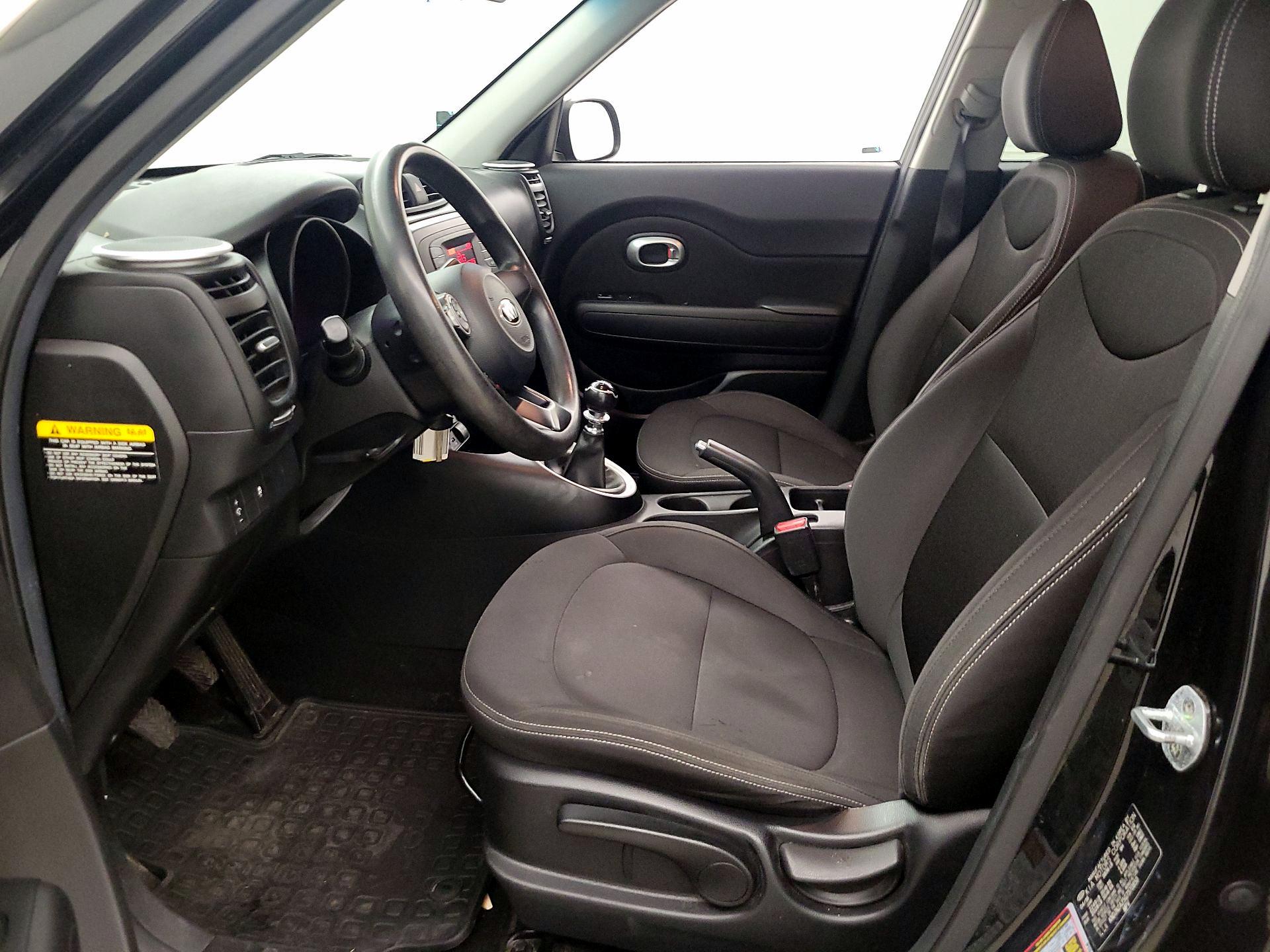 Thumbnail: 2016 Kia Soul - 11