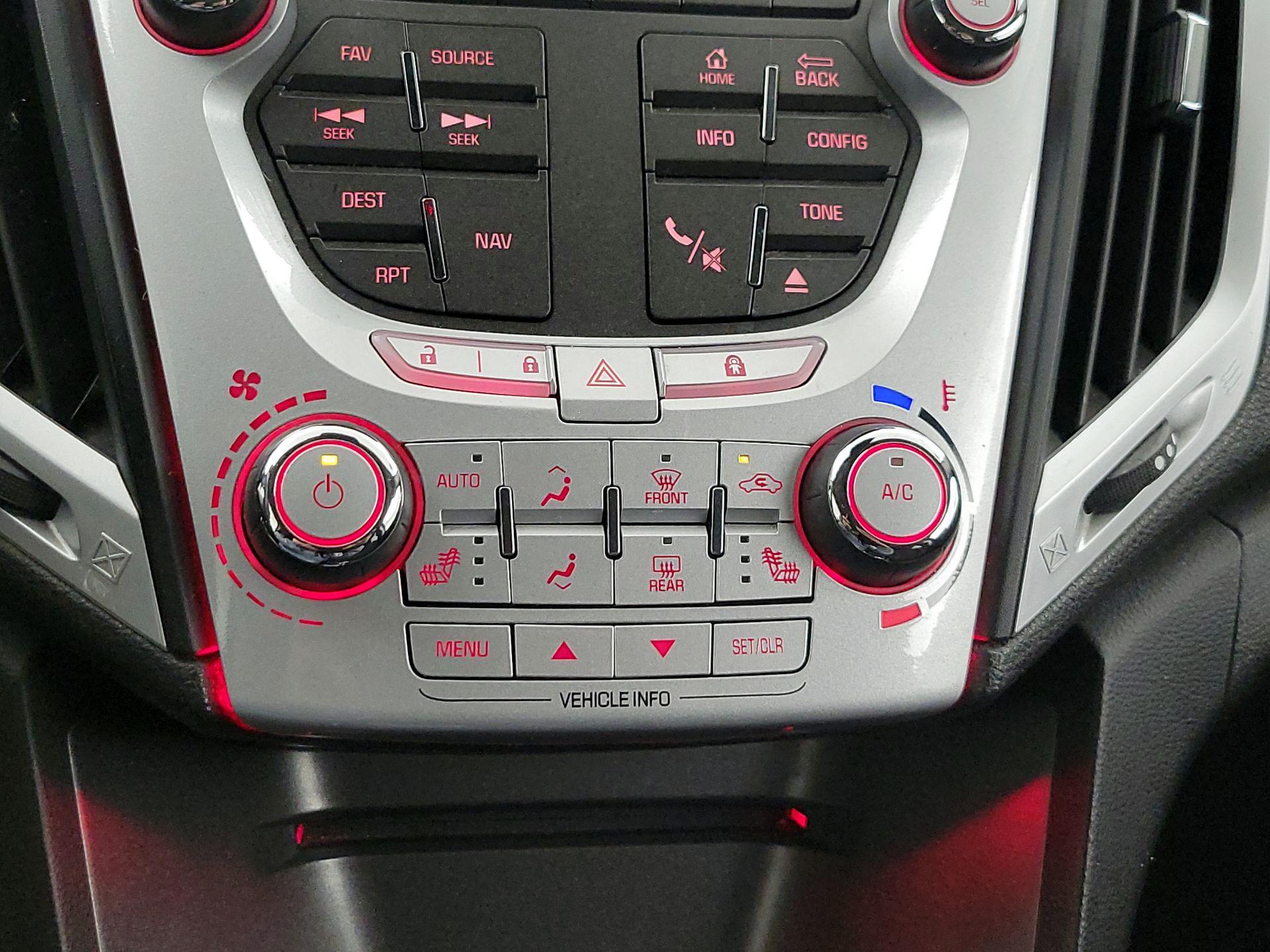 Thumbnail: 2014 GMC Terrain - 15