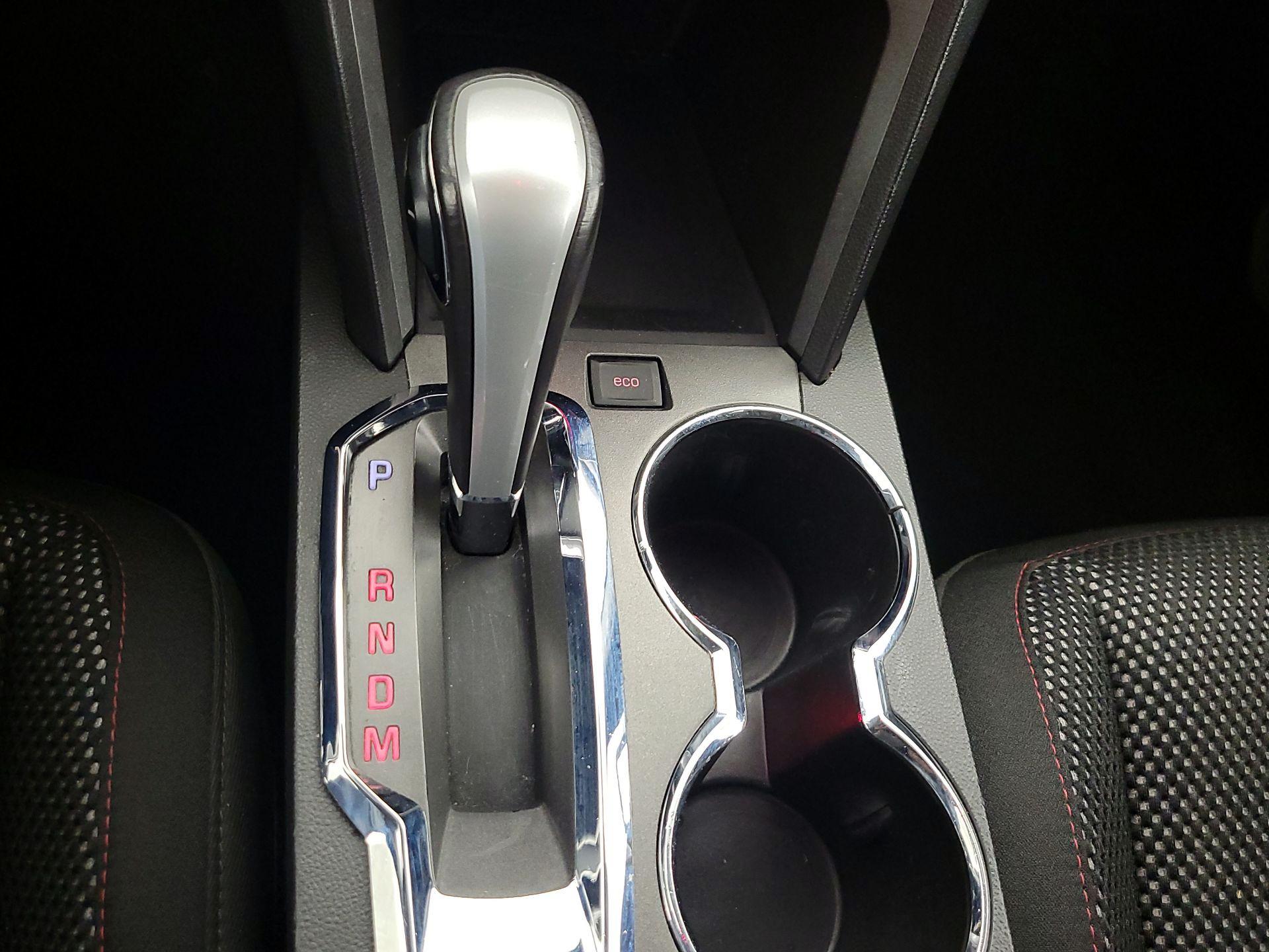 Thumbnail: 2014 GMC Terrain - 16