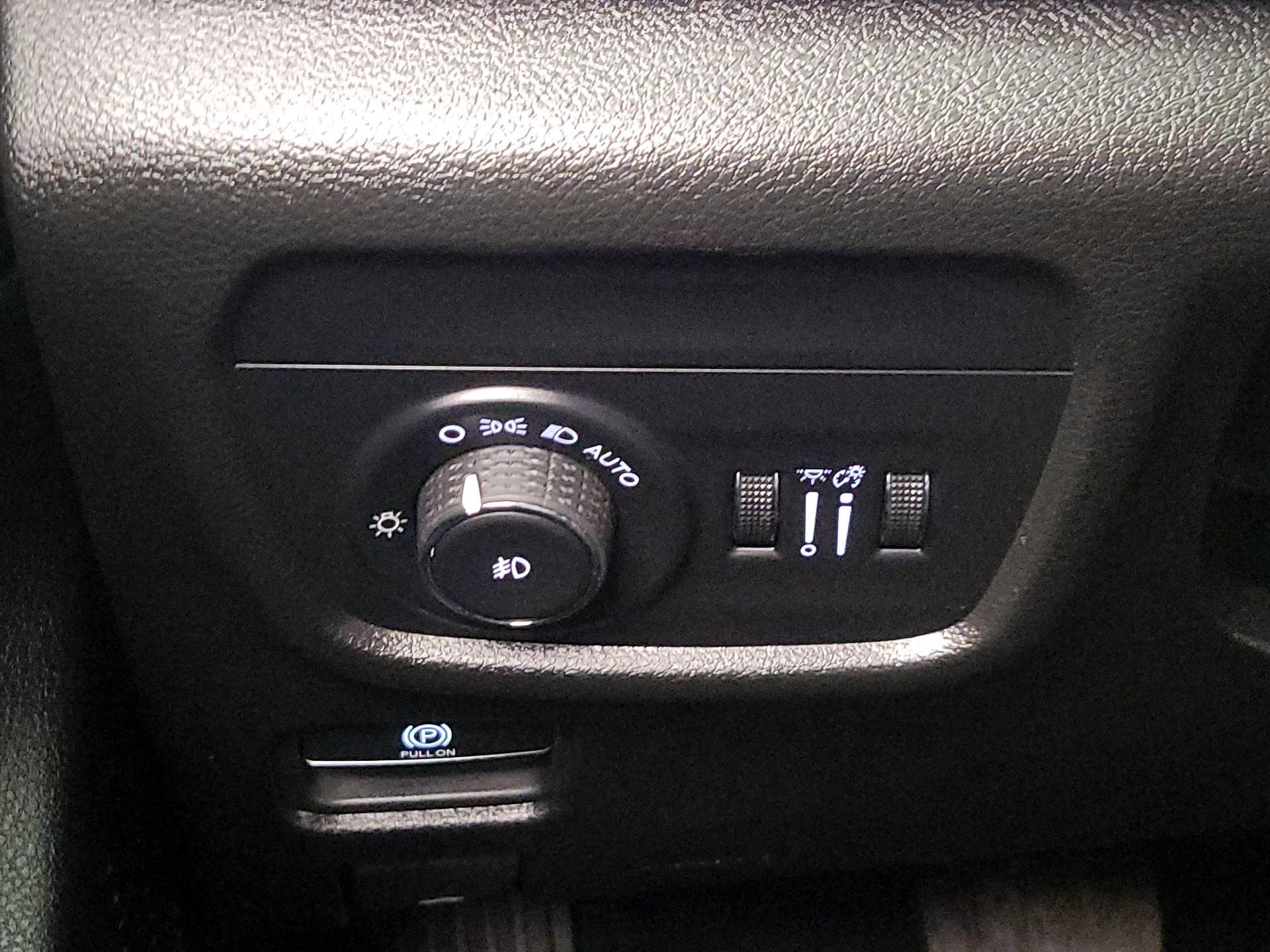 Thumbnail: 2023 Jeep Grand Cherokee - 13