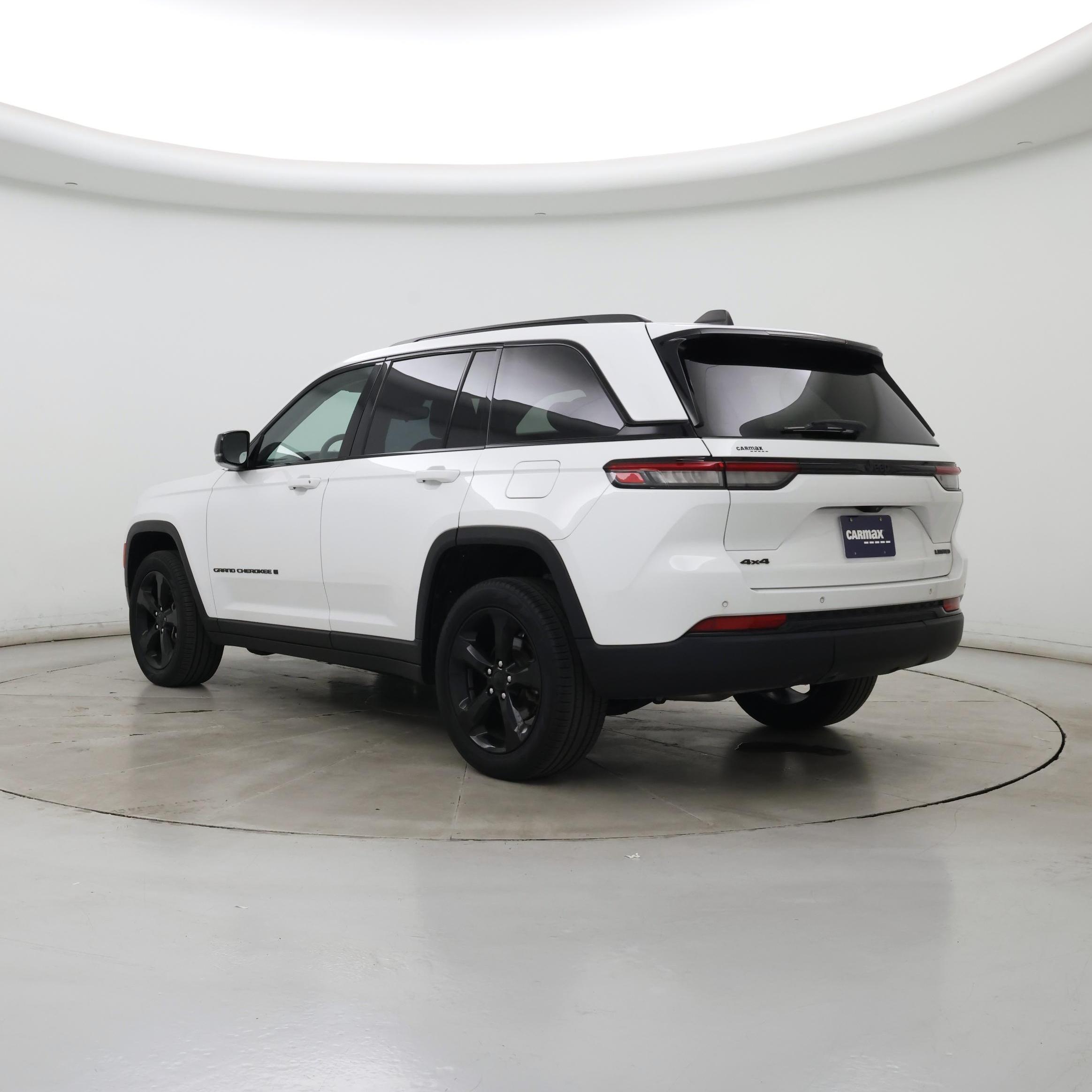 Thumbnail: 2023 Jeep Grand Cherokee - 2