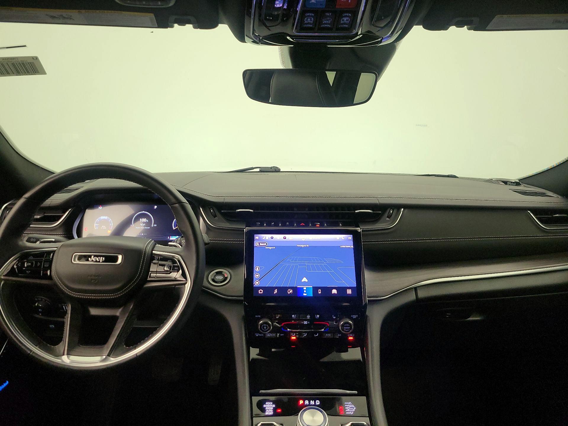 Thumbnail: 2022 Jeep Grand Cherokee - 9