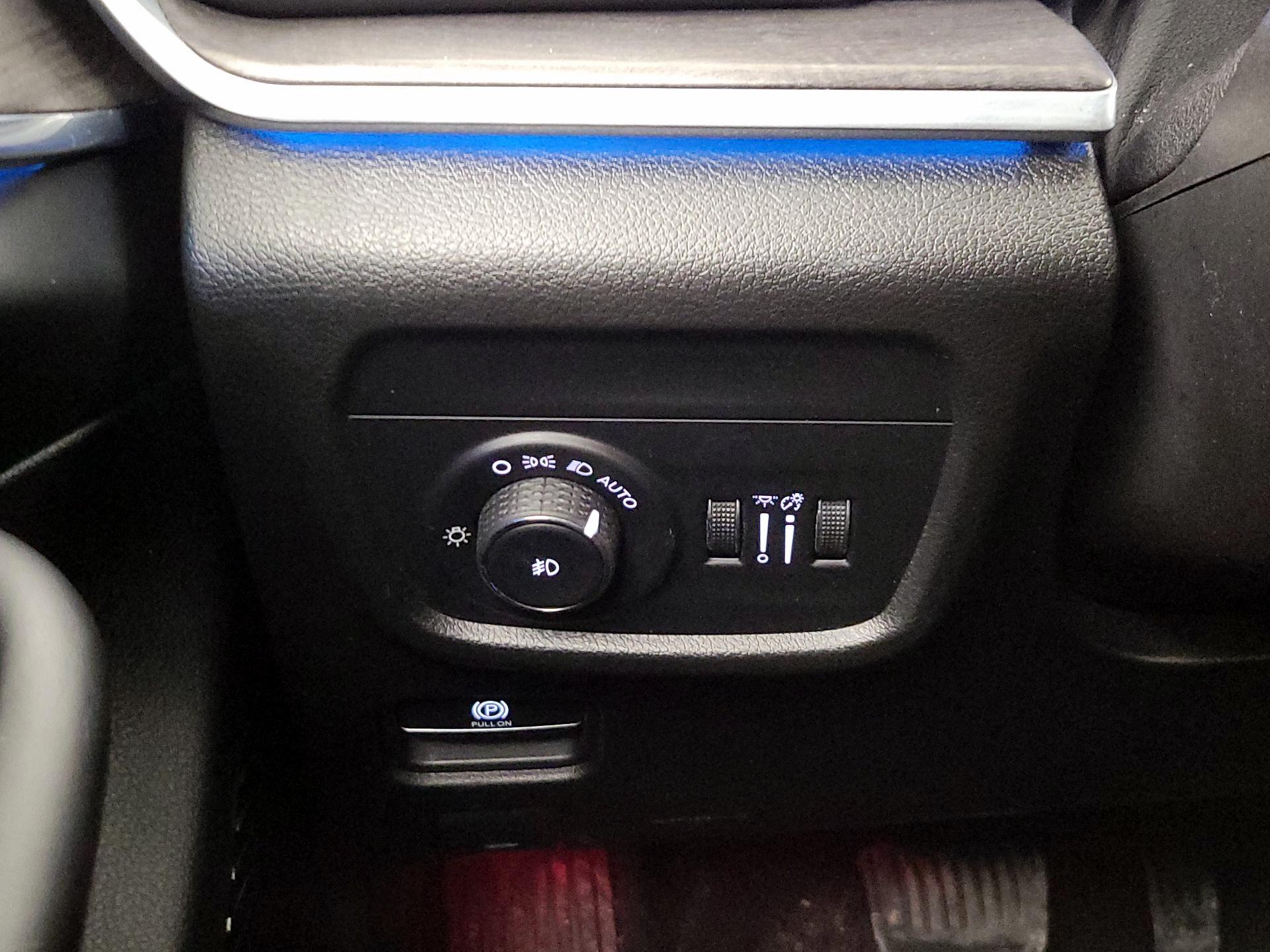 Thumbnail: 2023 Jeep Grand Cherokee - 13