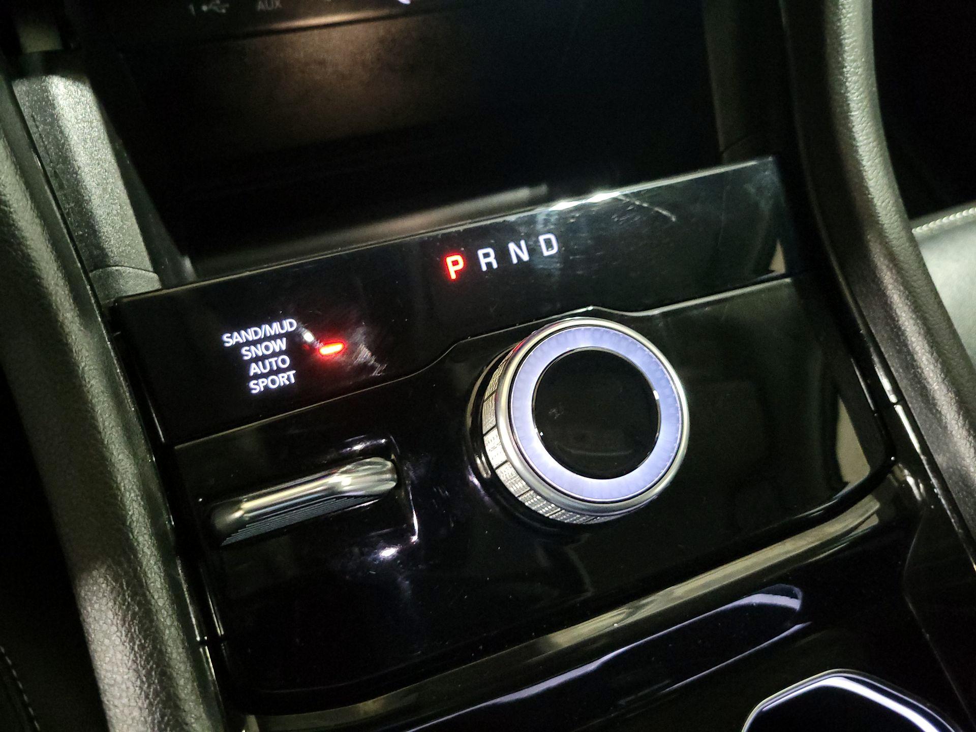 Thumbnail: 2023 Jeep Grand Cherokee - 18