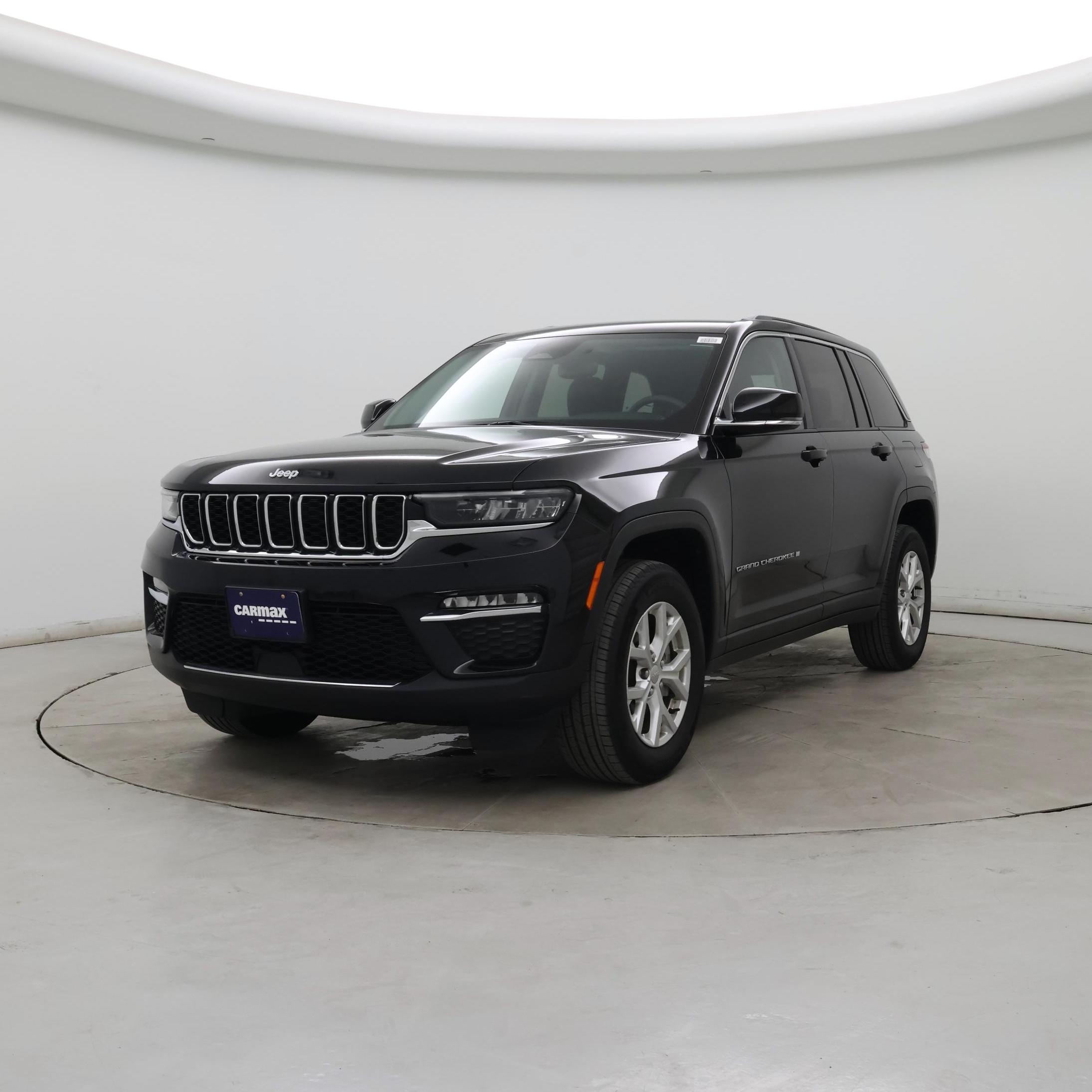 Thumbnail: 2023 Jeep Grand Cherokee - 4