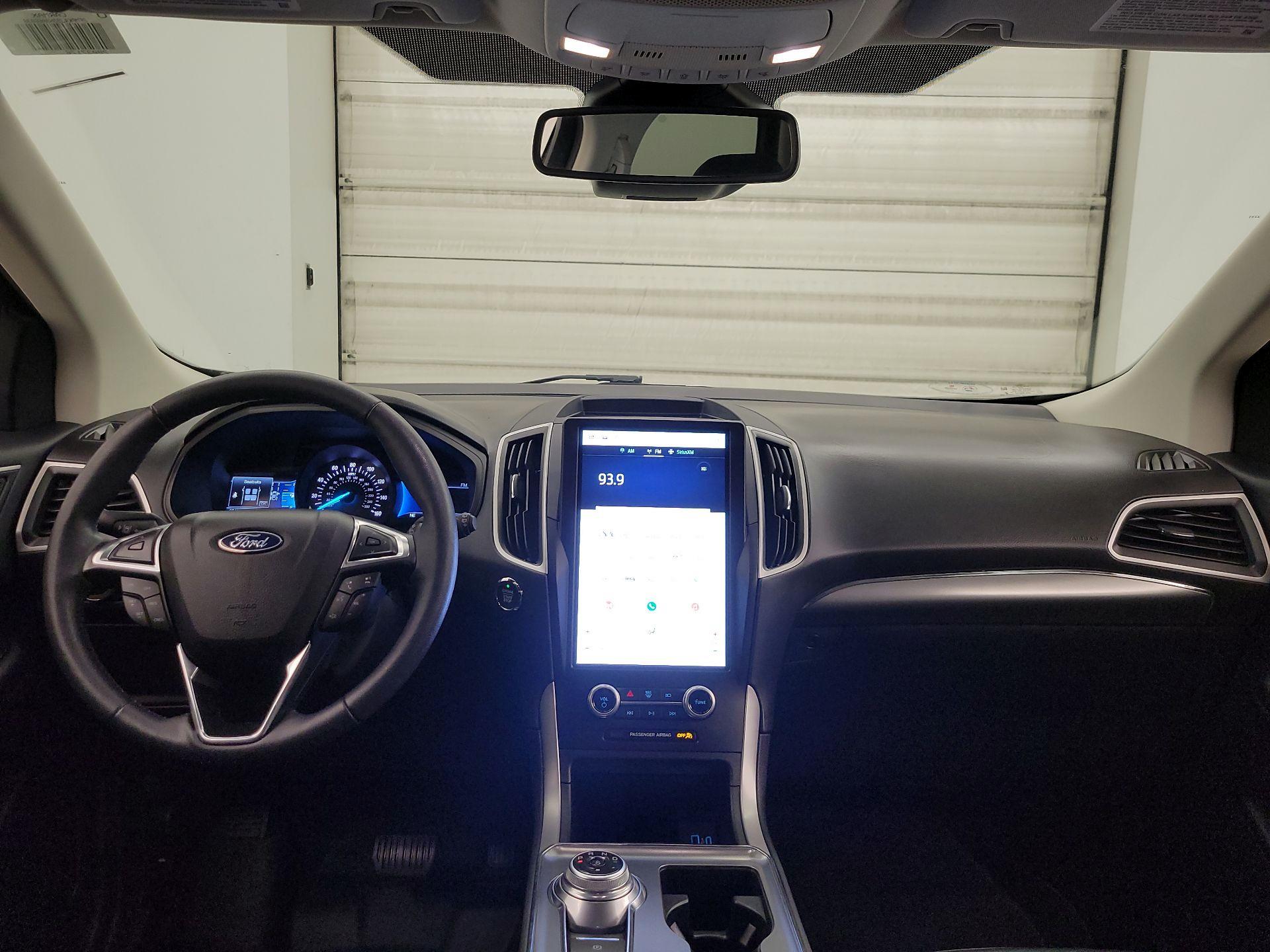 Thumbnail: 2022 Ford Edge - 9