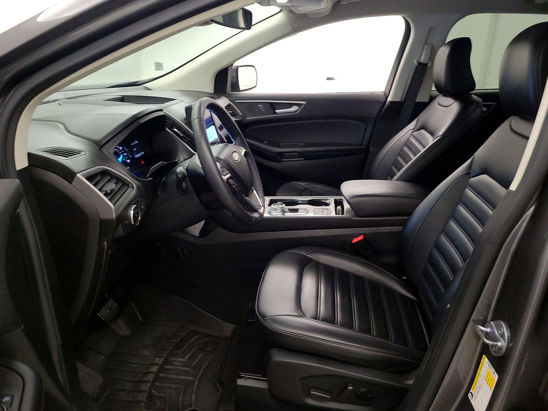 Thumbnail: 2022 Ford Edge - 11