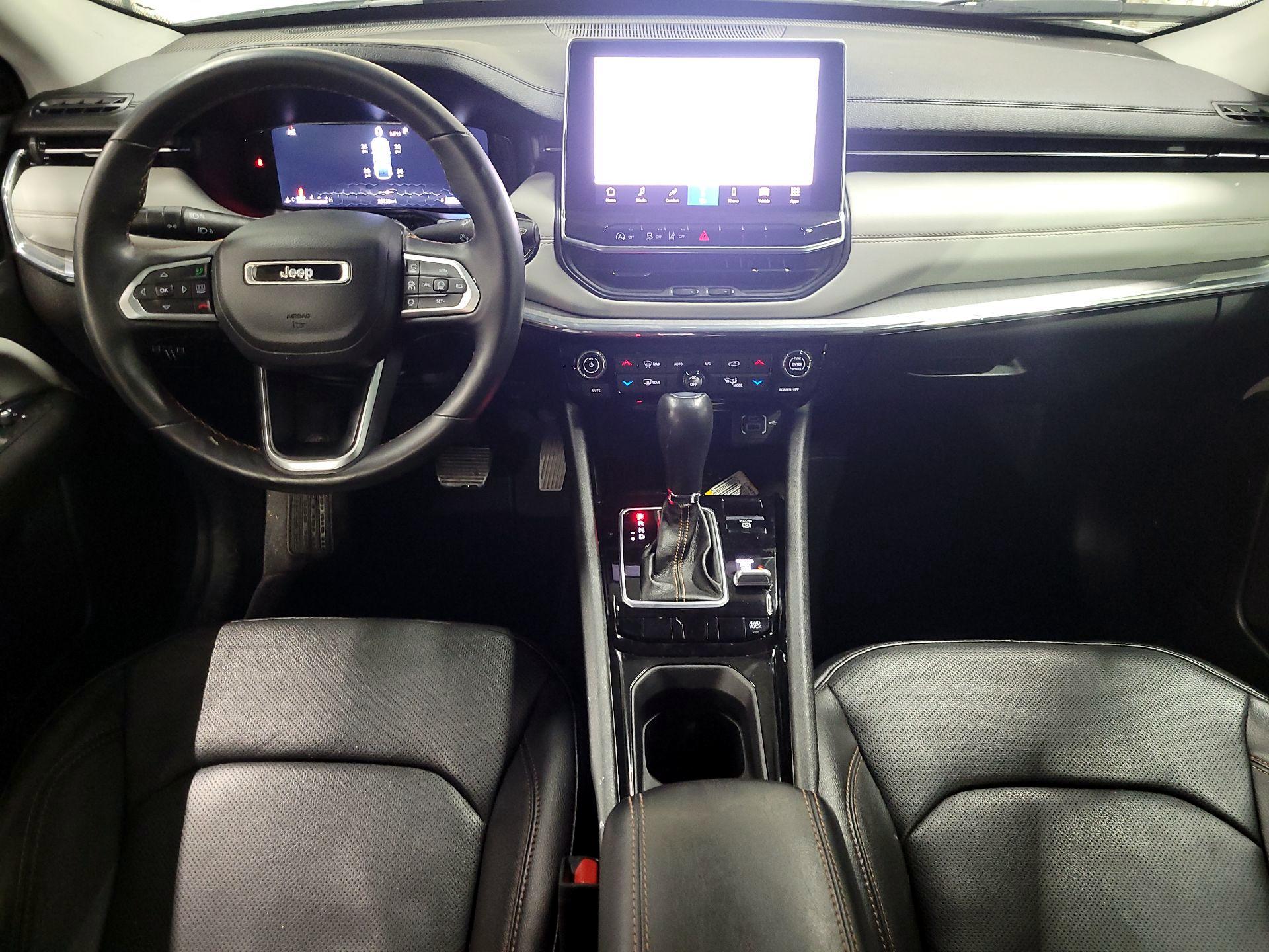 Thumbnail: 2022 Jeep Compass - 9