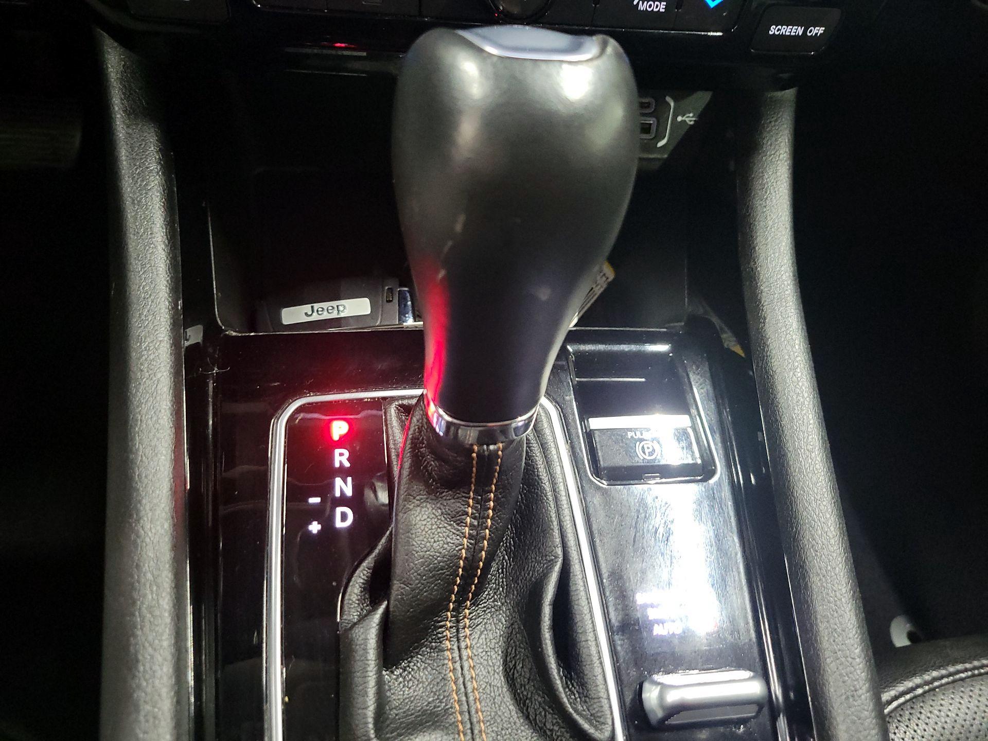 Thumbnail: 2022 Jeep Compass - 18