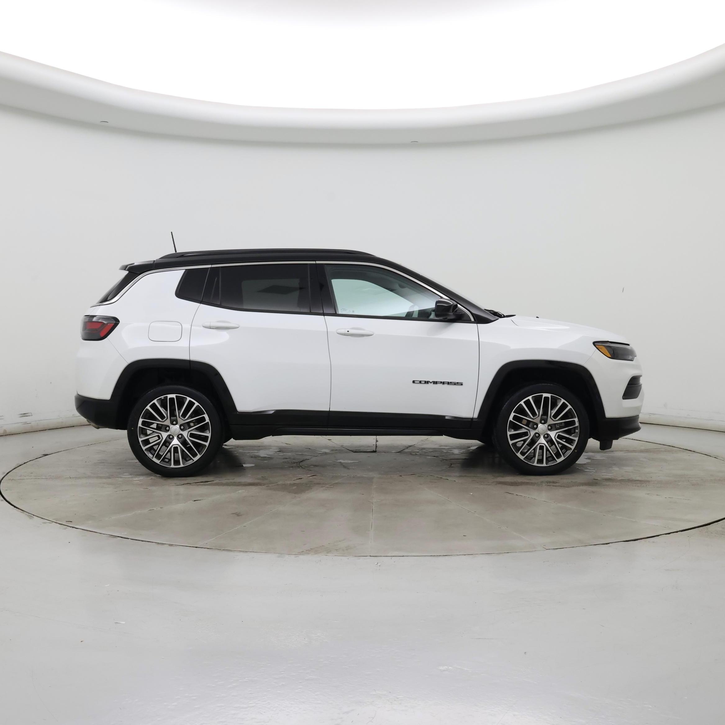 Thumbnail: 2022 Jeep Compass - 7