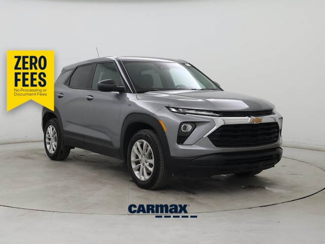 Gray 2024 Chevrolet Trailblazer SUV / Crossover Four-Wheel Drive Automatic