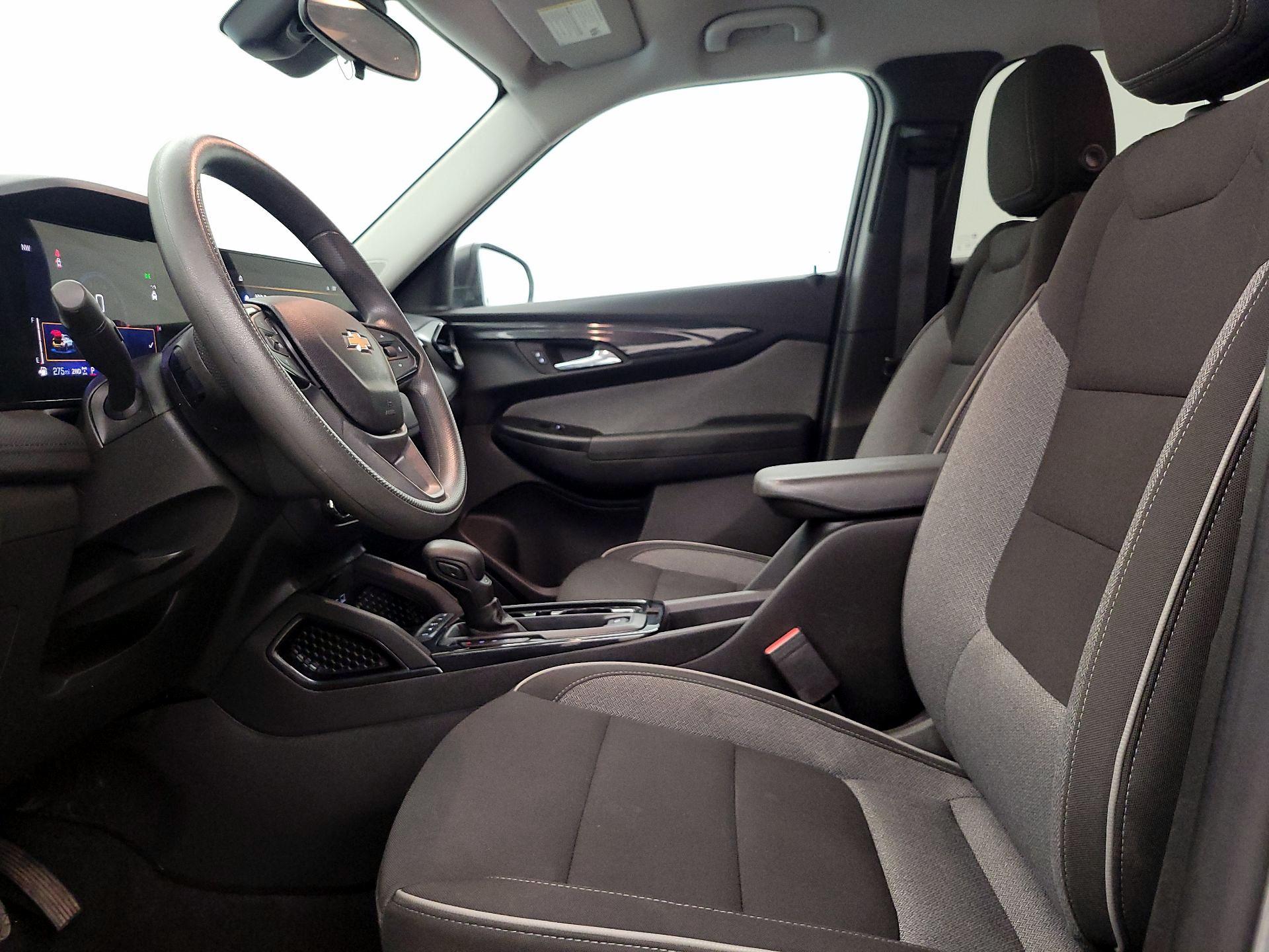 Thumbnail: 2024 Chevrolet TrailBlazer - 11