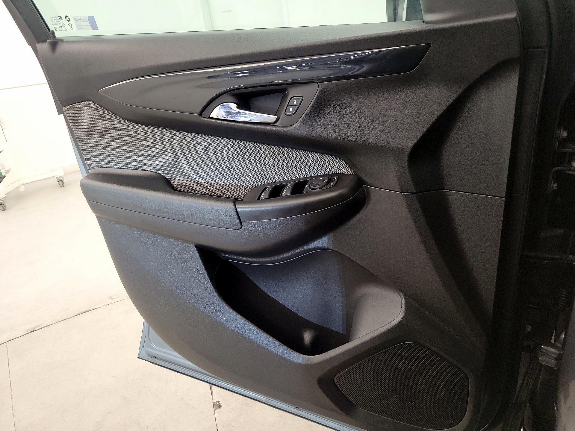 Thumbnail: 2024 Chevrolet TrailBlazer - 12