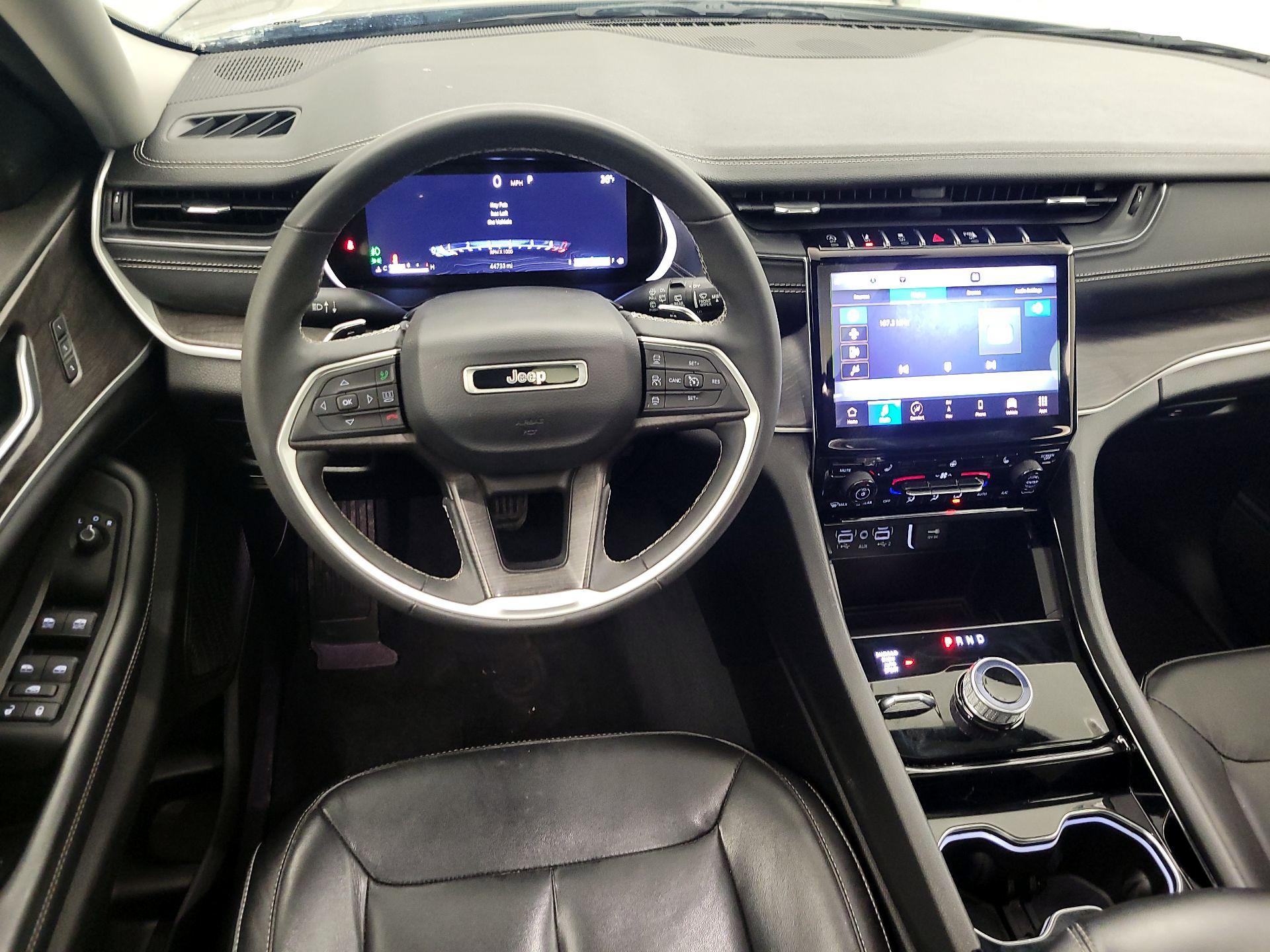 Thumbnail: 2023 Jeep Grand Cherokee - 10