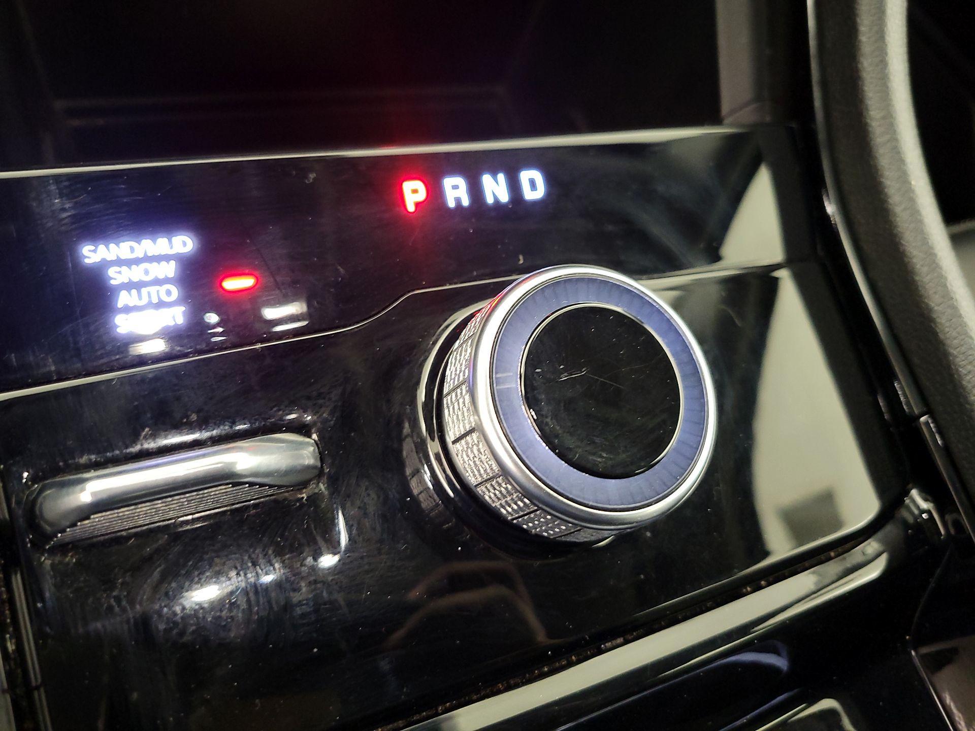 Thumbnail: 2023 Jeep Grand Cherokee - 17