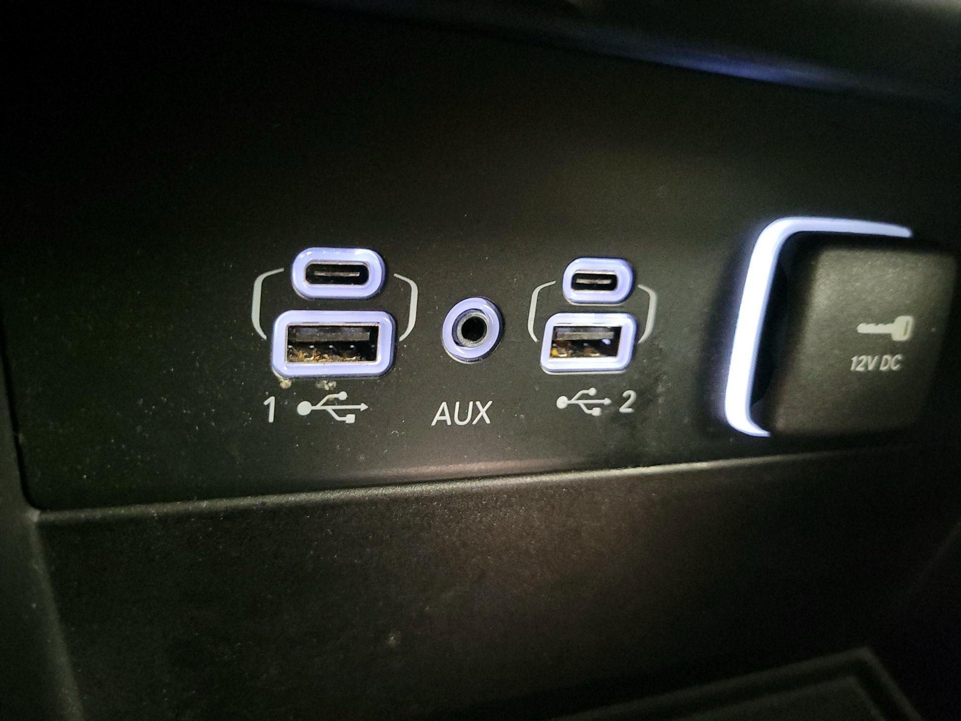 Thumbnail: 2023 Jeep Grand Cherokee - 18