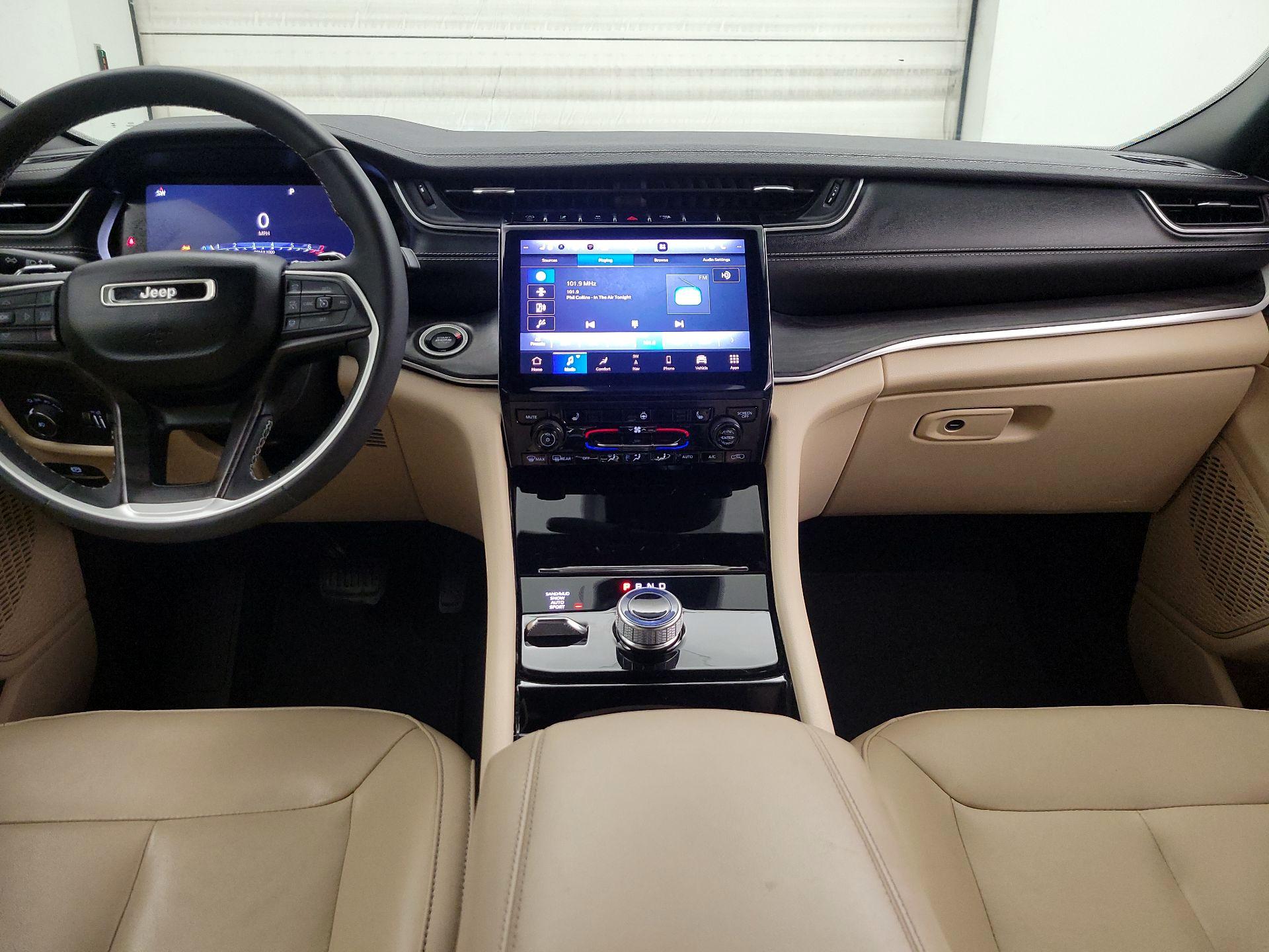 Thumbnail: 2023 Jeep Grand Cherokee - 9